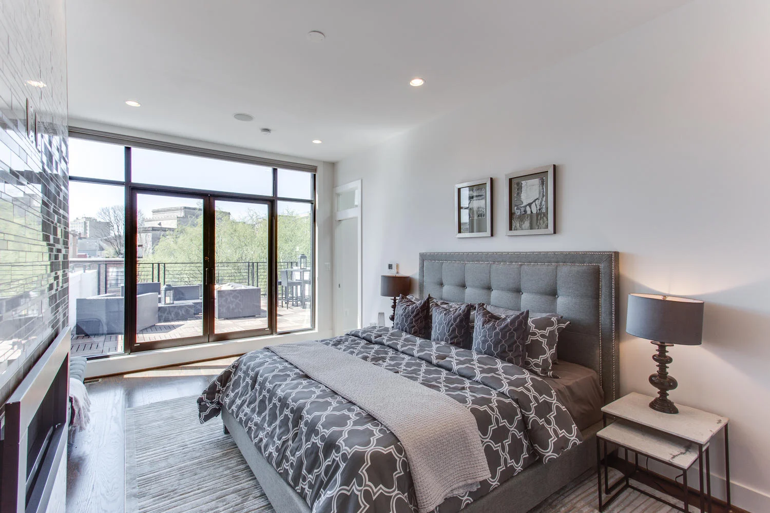 1524 Ogden St NW Unit 2-large-044-36-Master Bedroom-1500x1000-72dpi.jpg