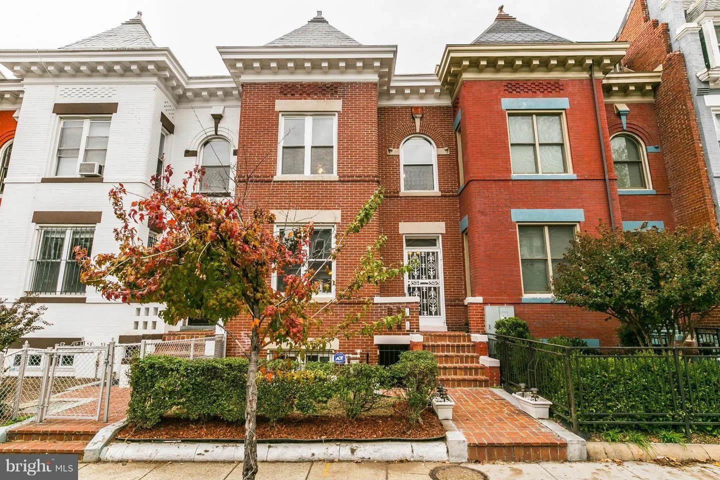 1021 Otis Pl NW - Exterior.jpeg