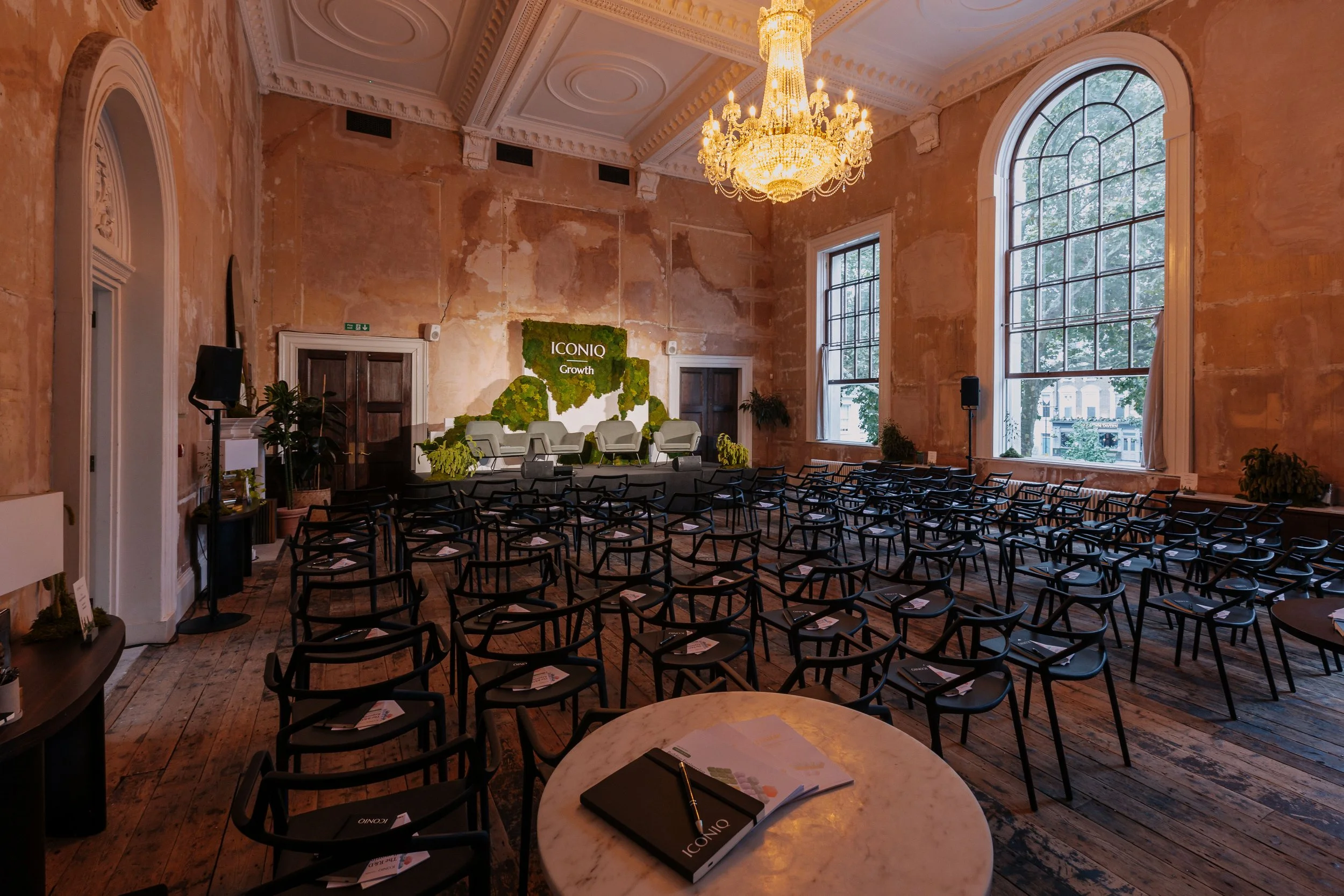 Bespoke stage design for the ICONIQ Summit in London.