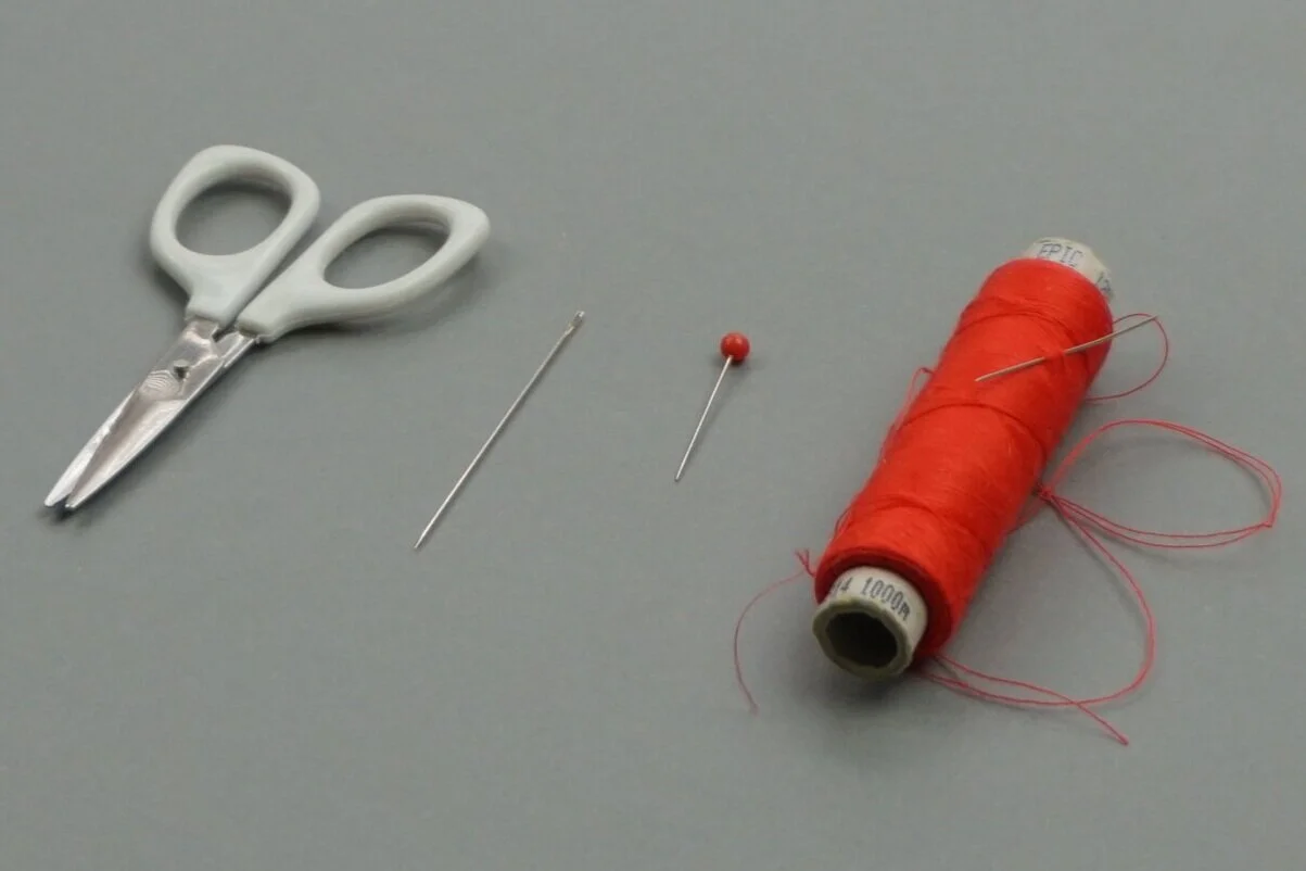 How to Fix snags / pulled threads in clothing? — Semsah