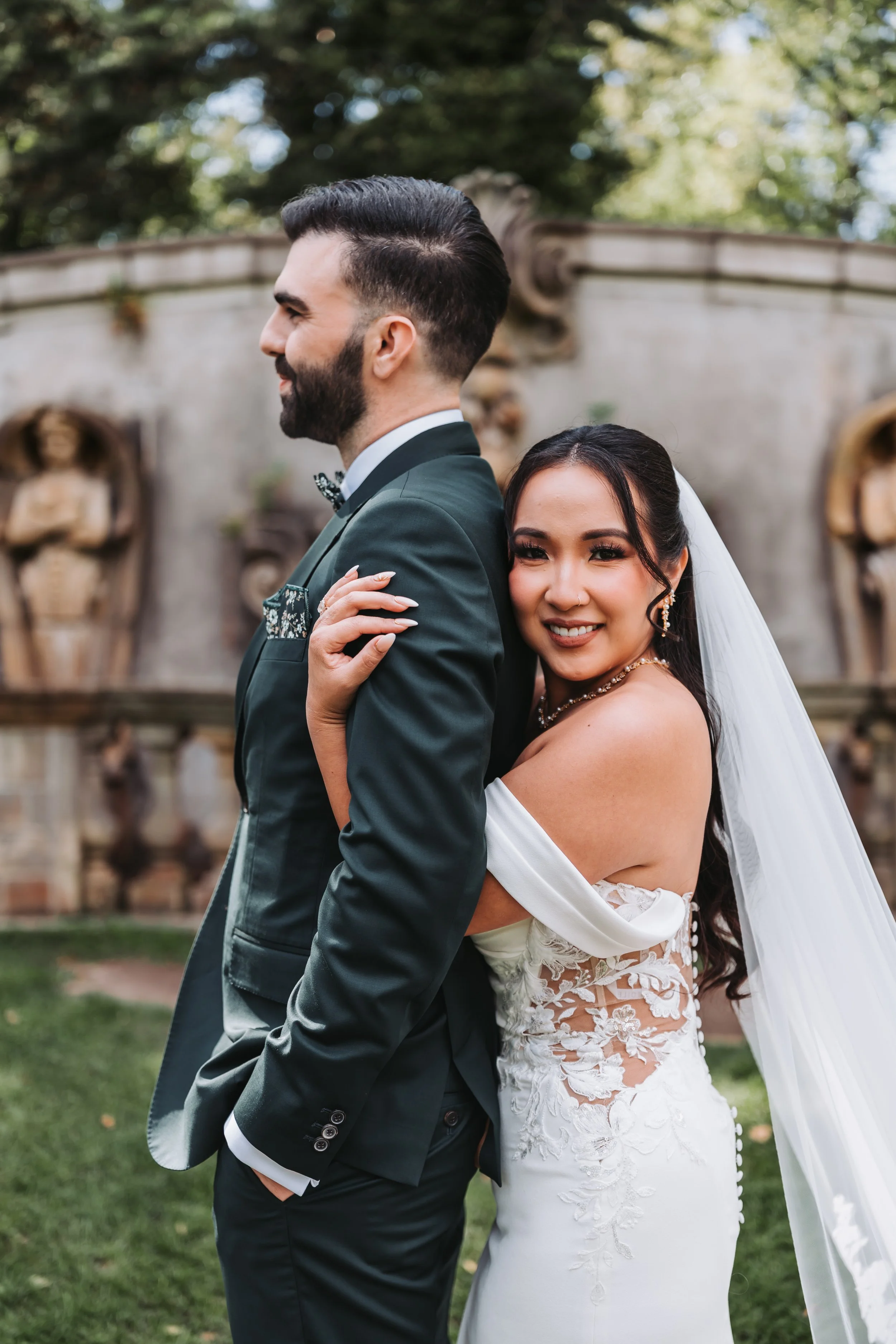 The-Guild-Inn-Bride-and-Groom-first-look-Maple-and-Clover-wedding-photography-Toronto.jpg