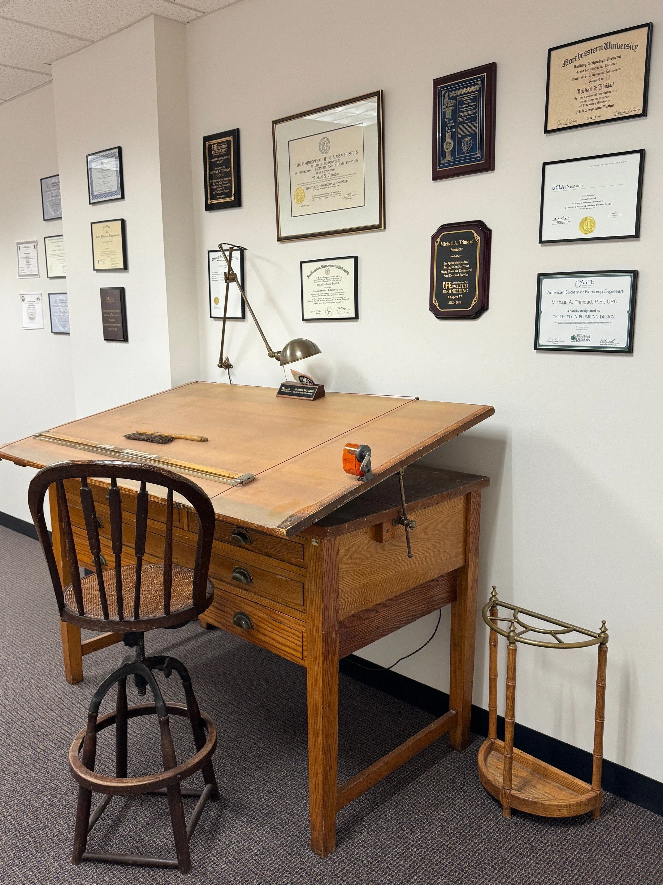 Drafting Desk and Licenses