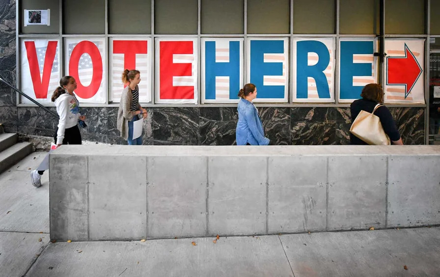 voters-minneapolis-minnesota-ap-img.jpg