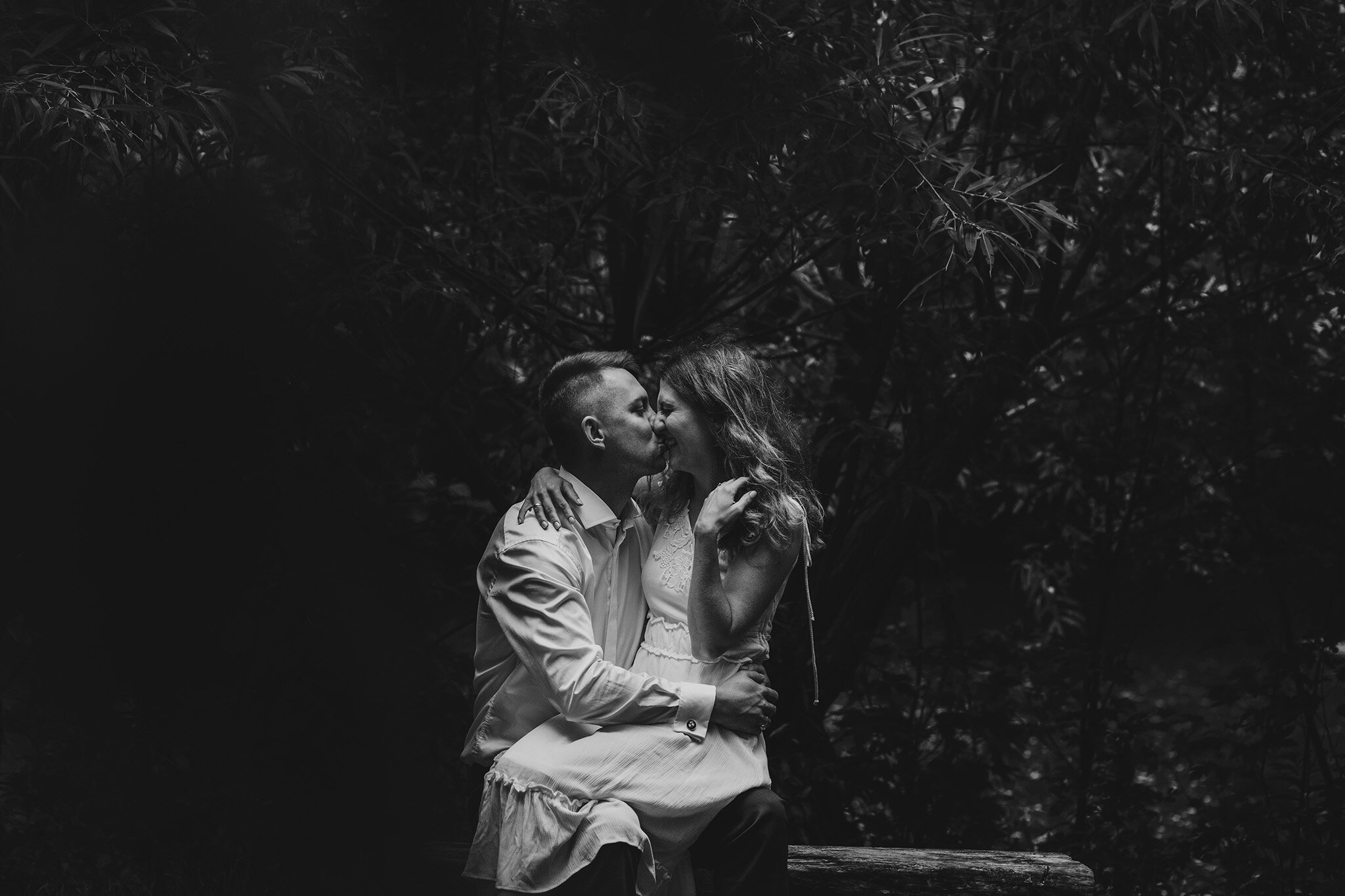 049_Ola i Lukasz_Plener_obrobione_bw.jpg