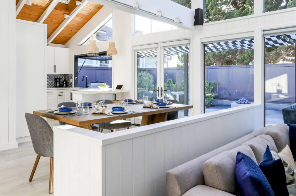 Del Mar Beach Hotel 2.png