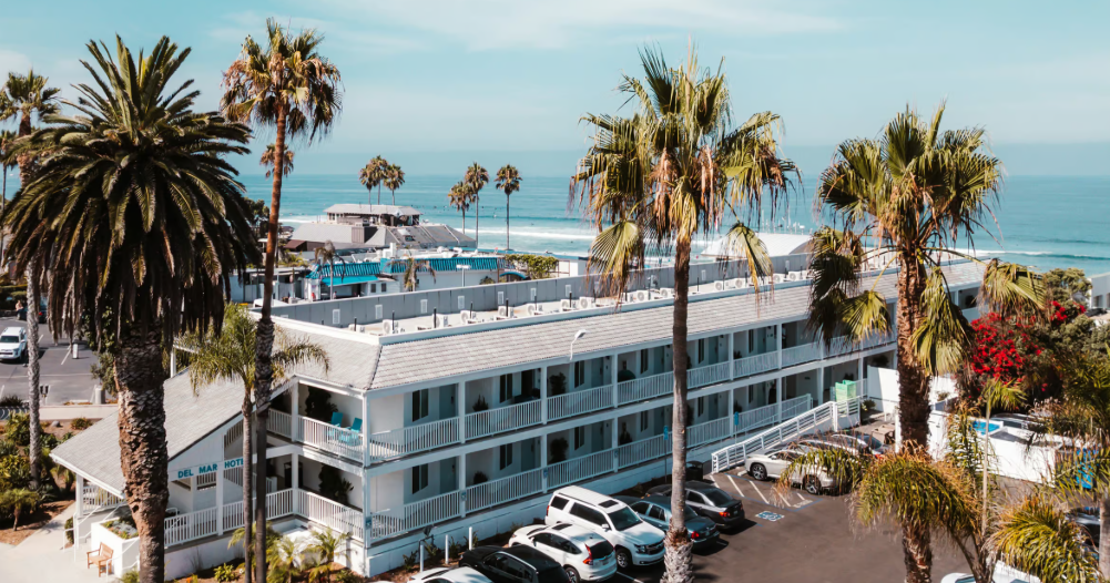 Del Mar Beach Hotel 5.png