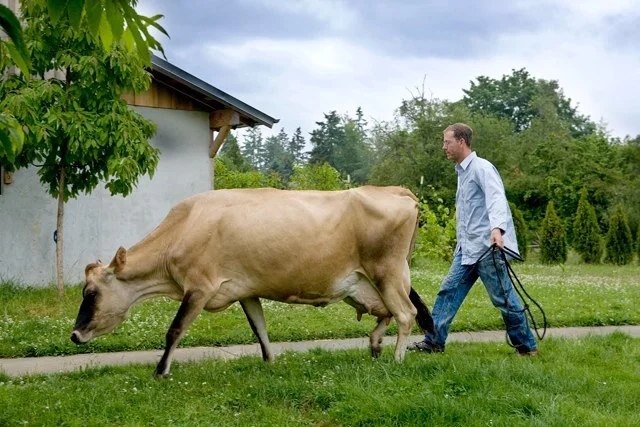 Slow Food Members: check your email / pre-sale discount for Kurtwood Farm tour