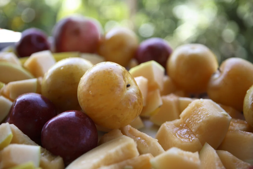 Organic Local Fruit