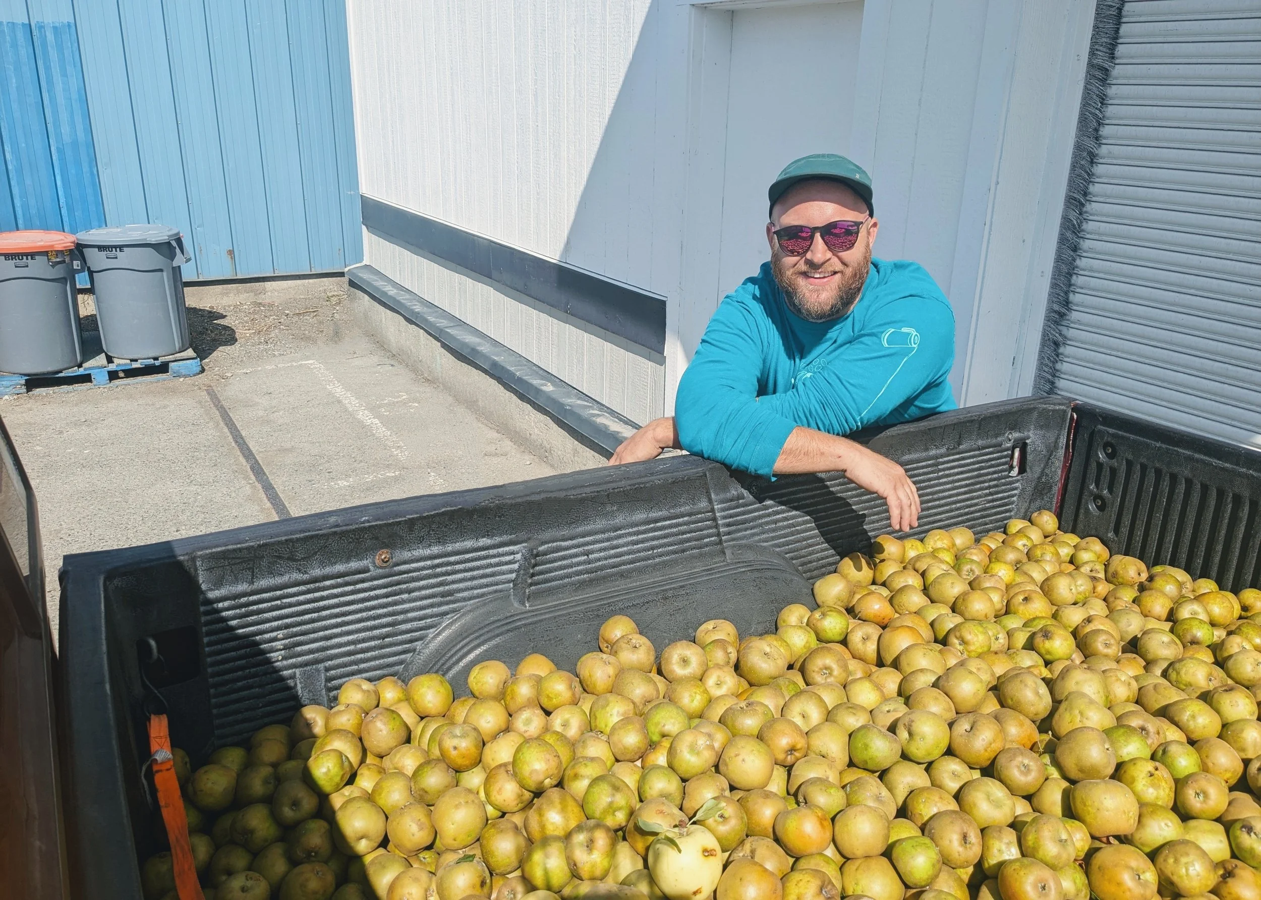 Greenwood apple truck.jpg