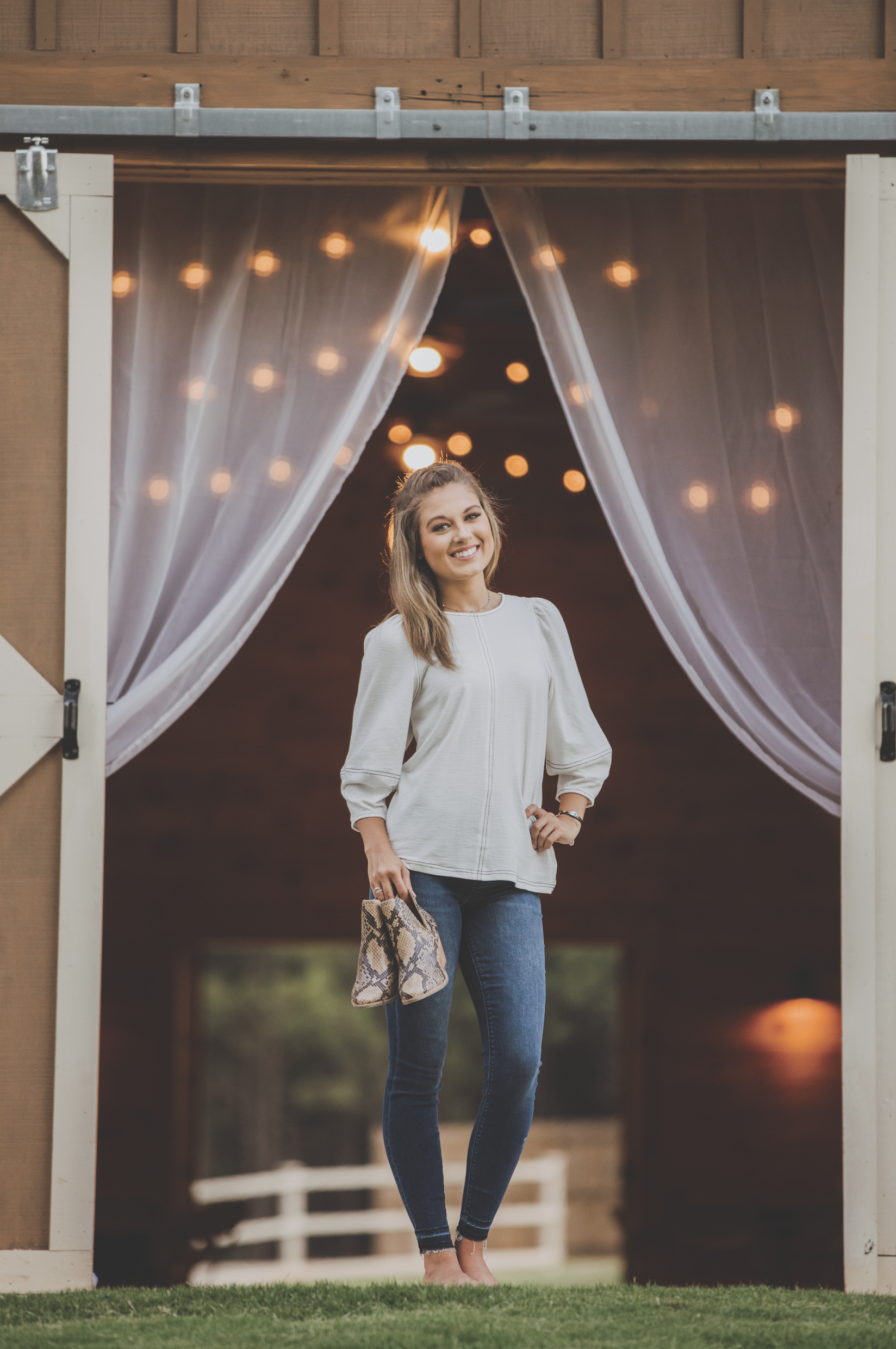 Model Cameron Stutts Elizabeth’s On Main 1216 Main St, Newberry Knit top by Joy Joy Lucy’s 1215 Main St, Newberry Snakeskin bootie by Matisse, jeans by Spanx