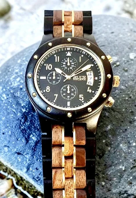 Blue Iguana El Capitan Wood Watch
