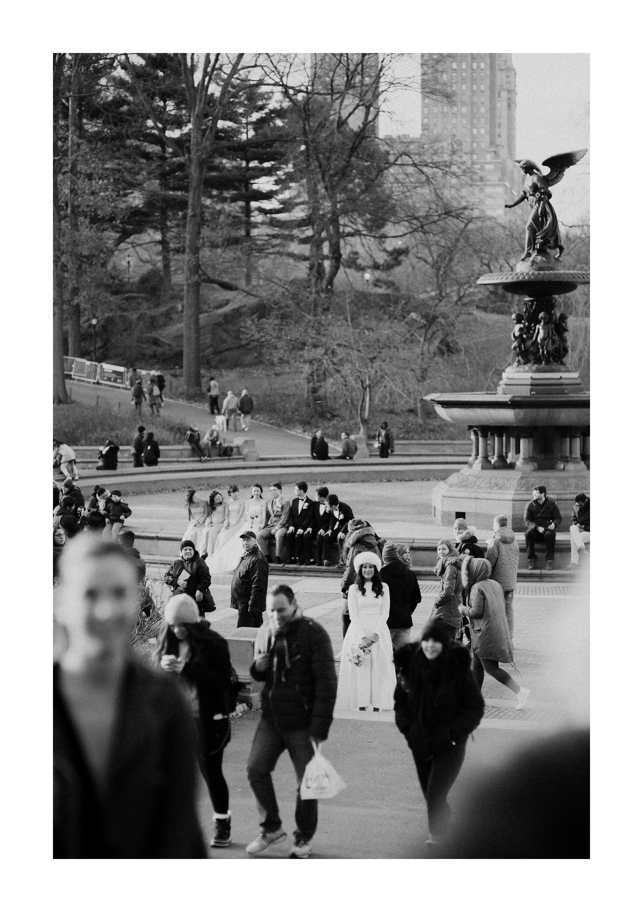EagerHeartsPhoto-CentralParkWInterElopement_0015.jpg