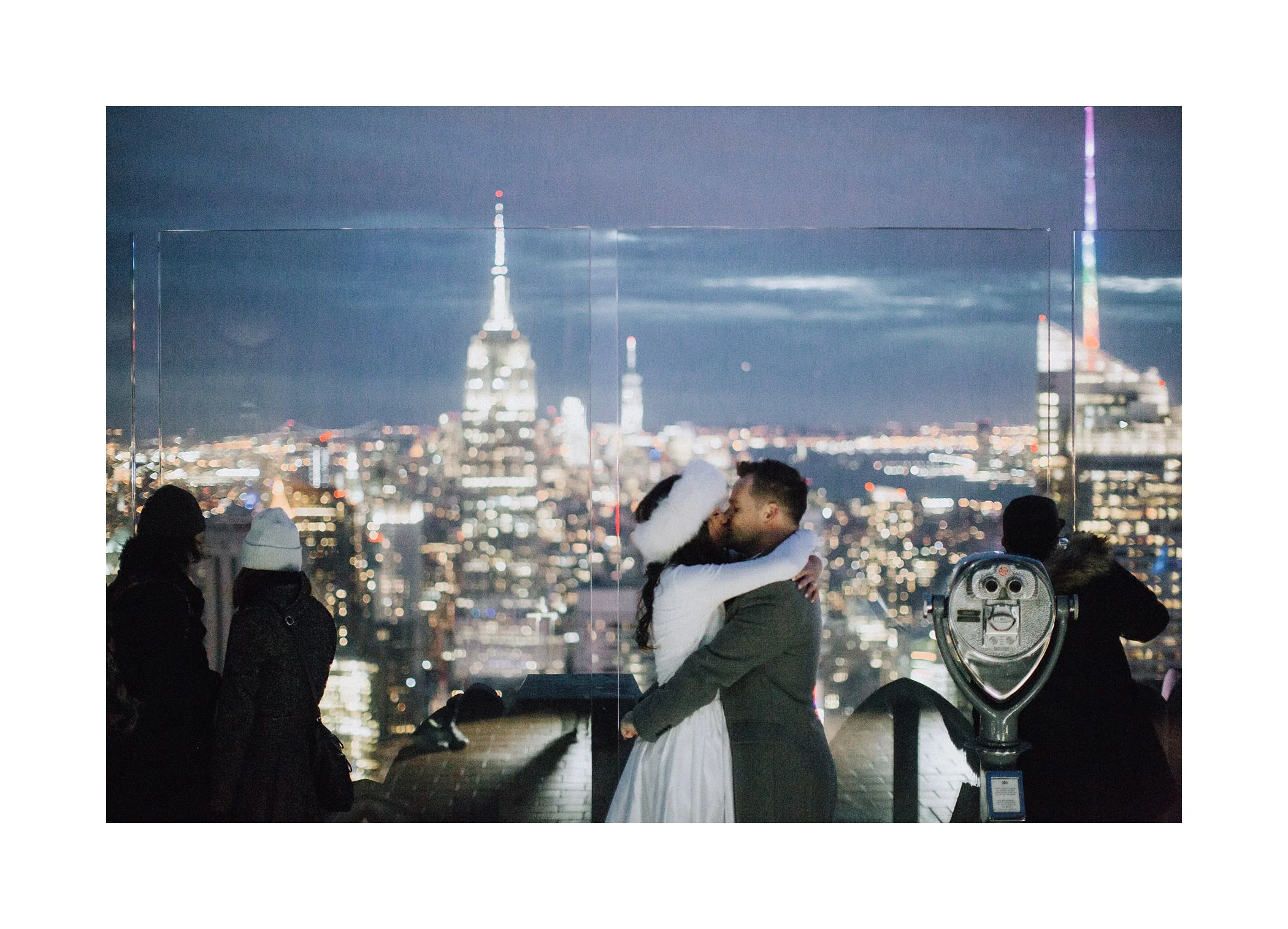 EagerHeartsPhoto-CentralParkWInterElopement_0042.jpg