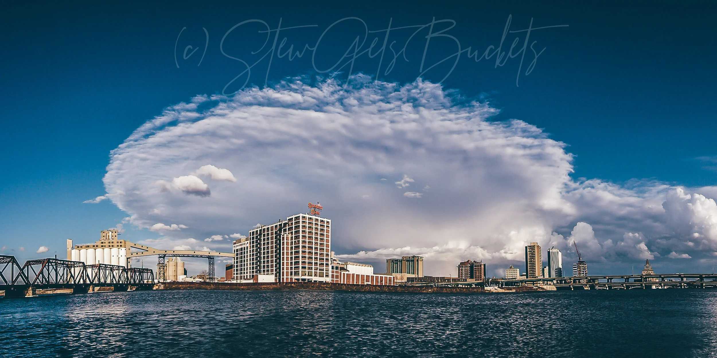 Clouds big tag - (c) STEWGETSBUCKETS-.jpg
