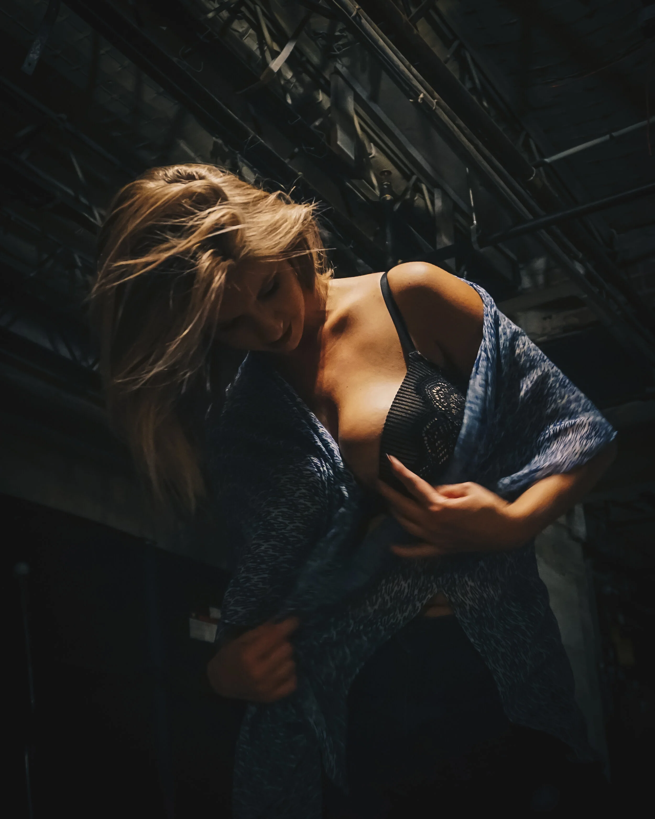 Heather in the Basement-01360-2.jpg