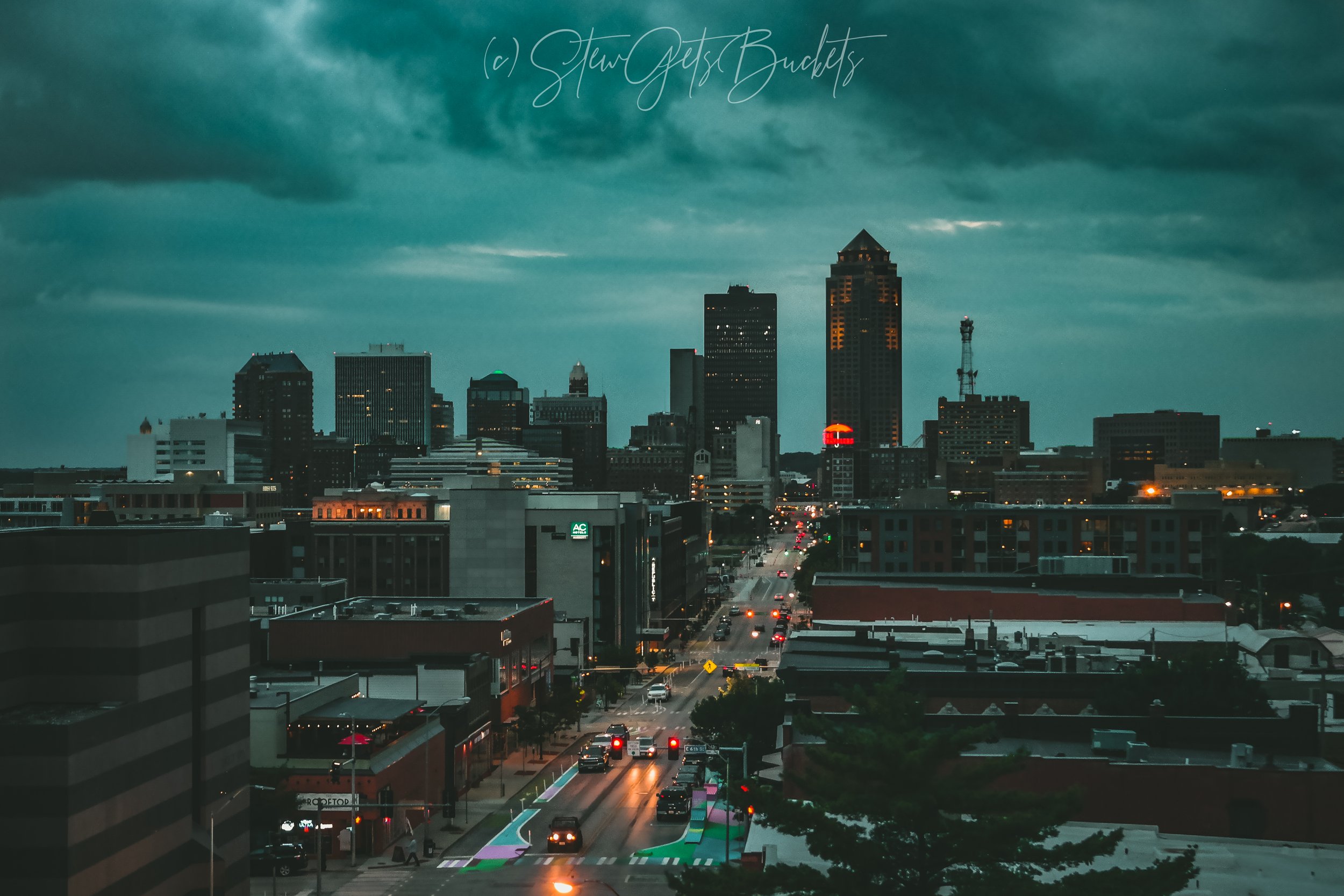 dsm blue hues AS (c) @stewgetsbuckets-1.jpg