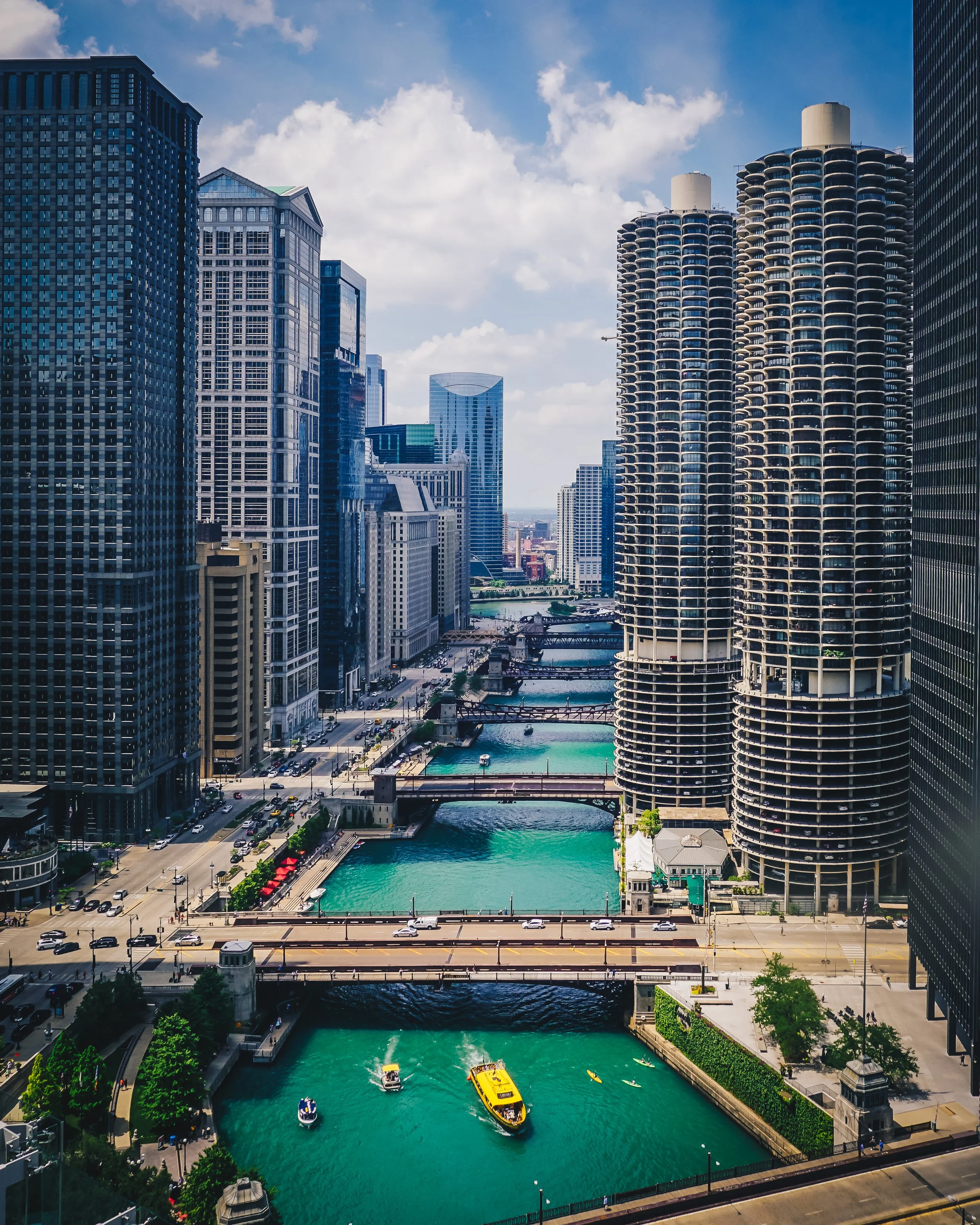 CHICAGO, IL