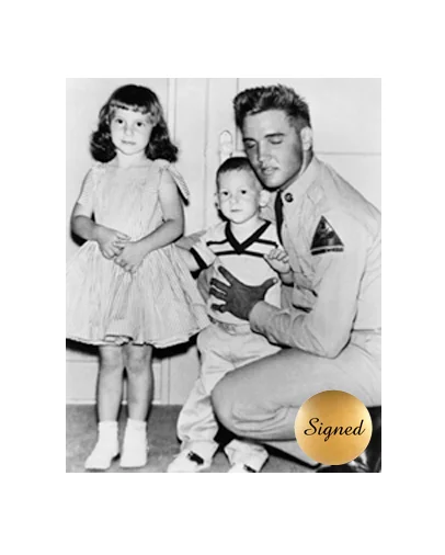 Signed Janice, Dana & Elvis 8X10 Print — The Elvis House