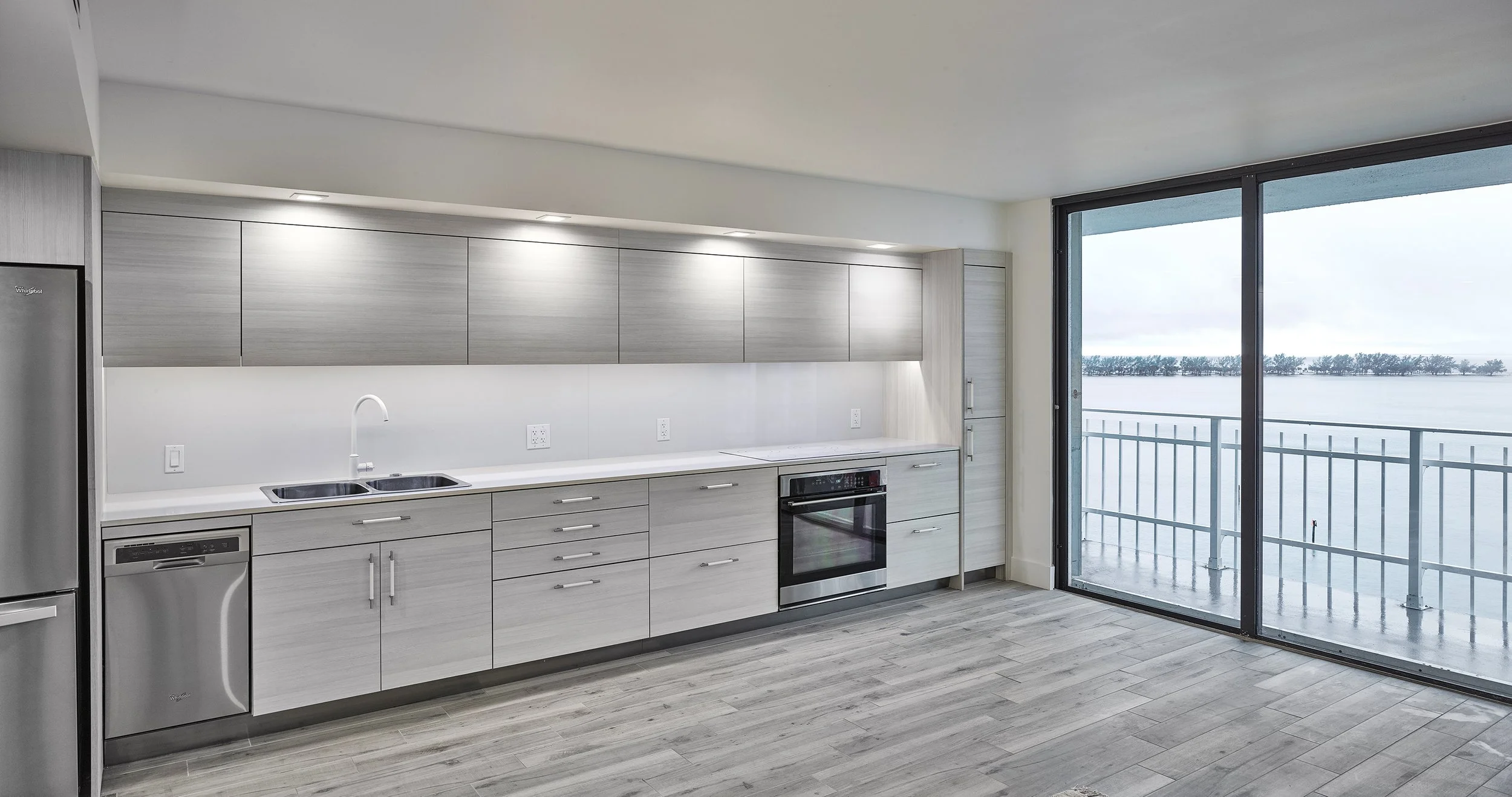 Brickell Harbour 11_A Kitchen copy2.jpg