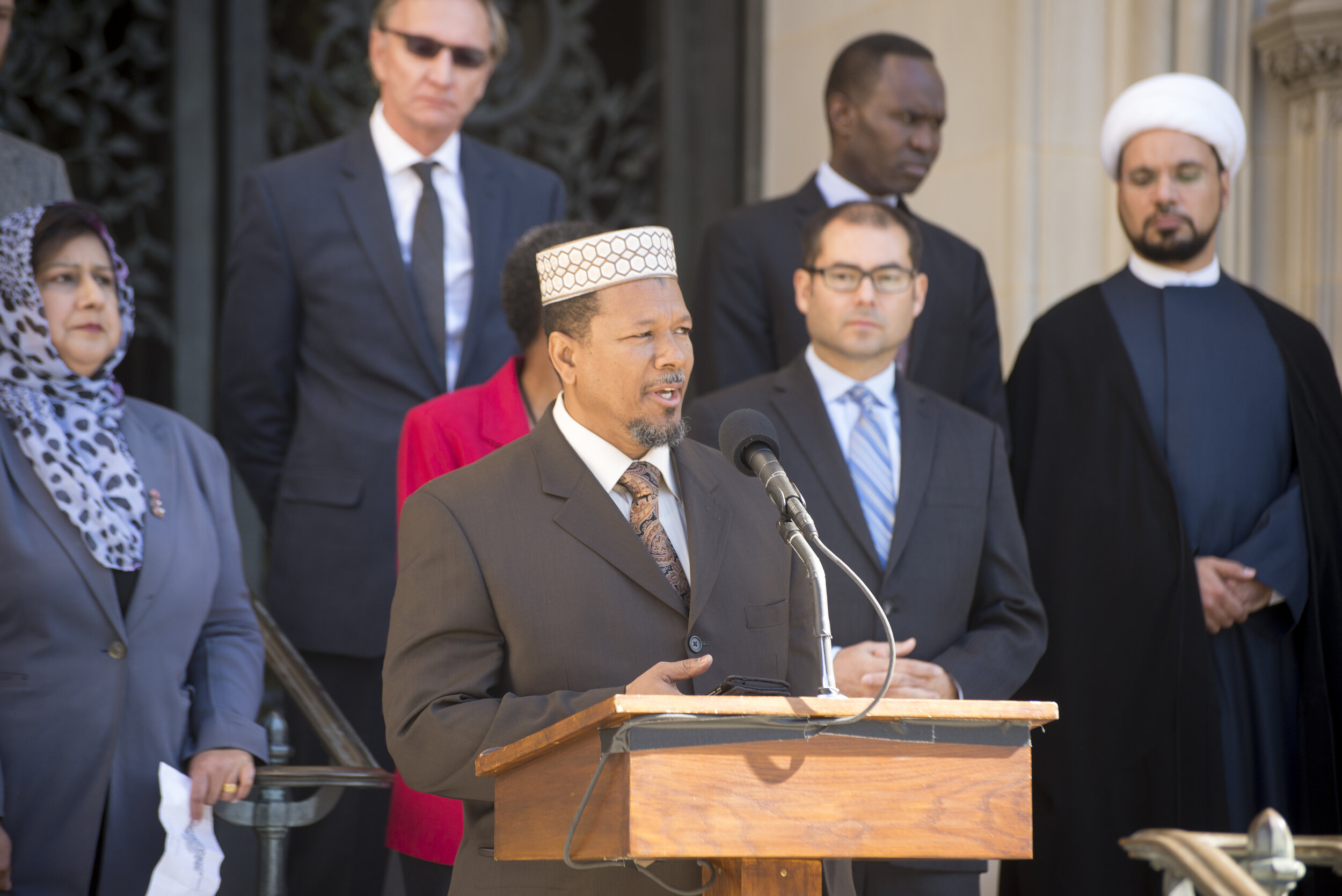 Imam Talib Shareef at Press conf Oct. 23.jpg