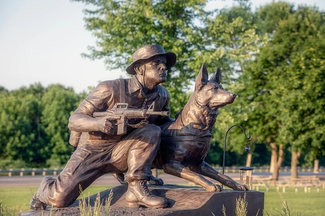Working dog memorial.jpg