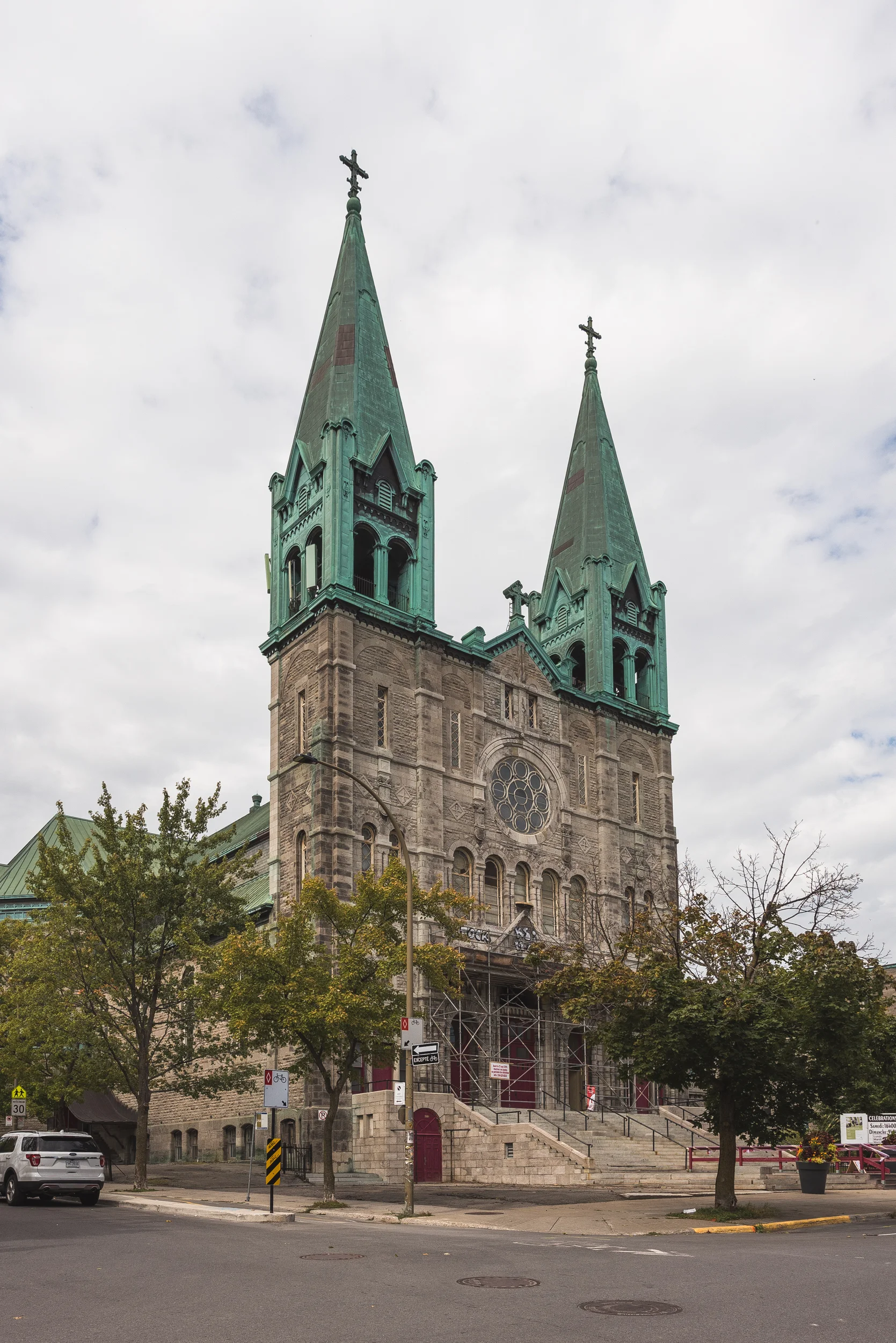 Église du Très-Saint-Nom-de-Jésus