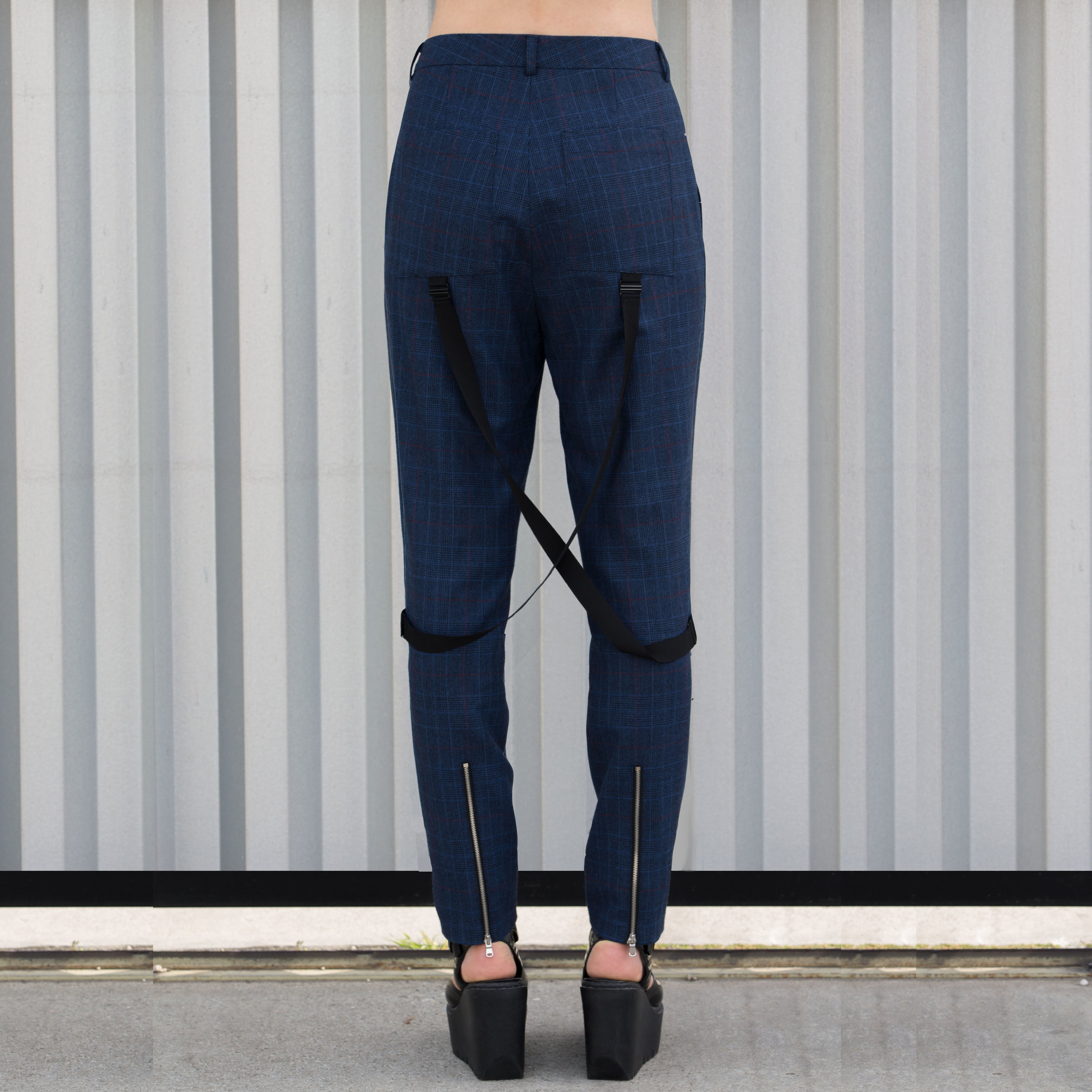 Ribbon Back Pants — Syl Markt