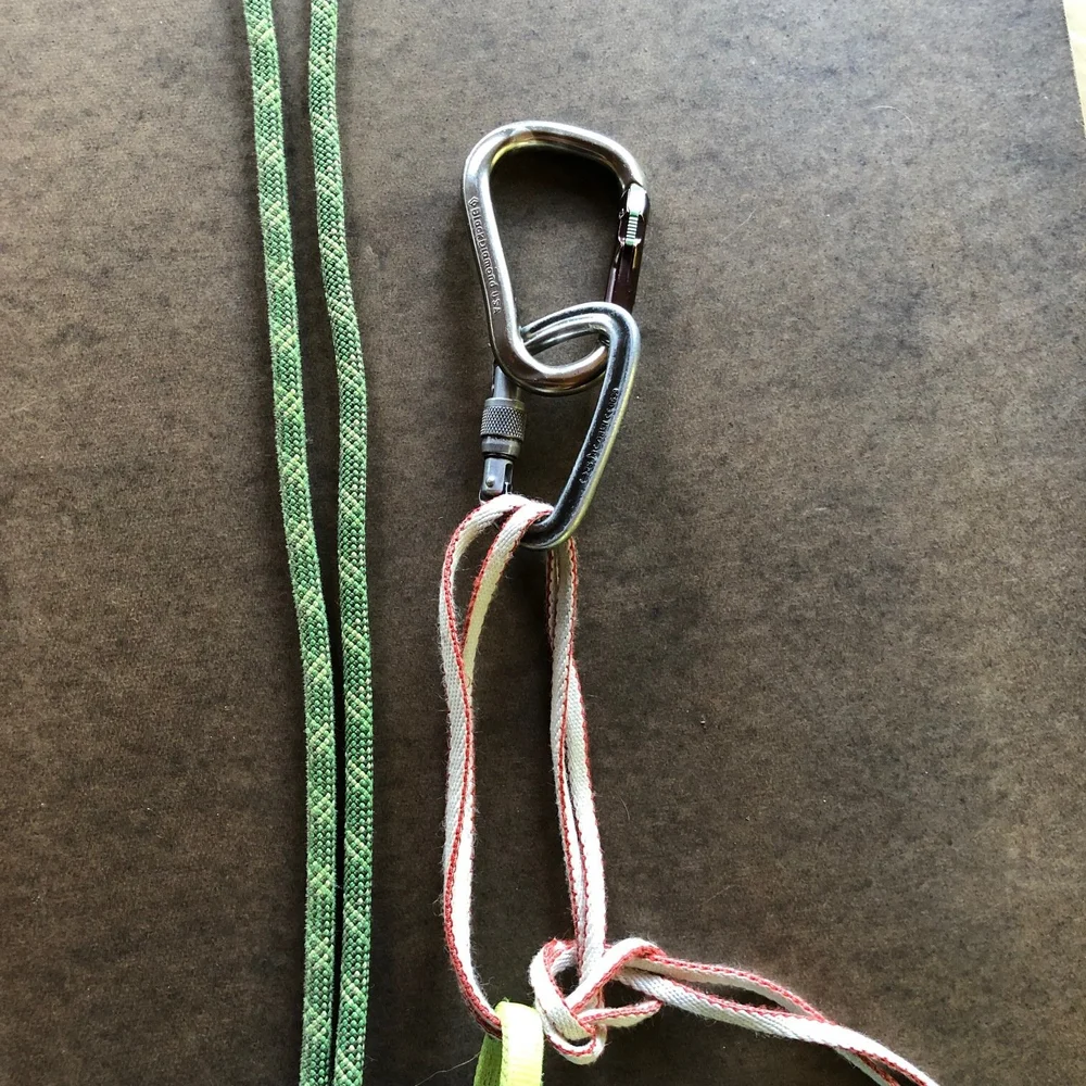 A slick carabiner rappel brake — Alpinesavvy