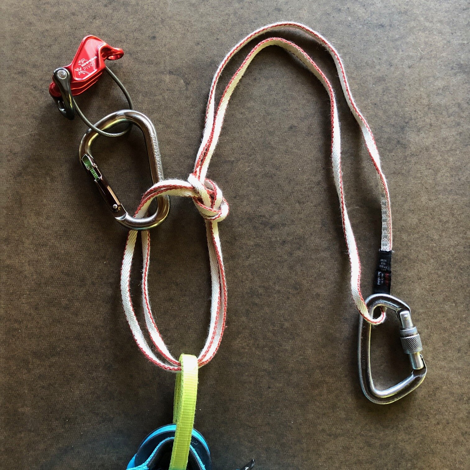 Double loop bowline for a rappel tether — Alpine Savvy