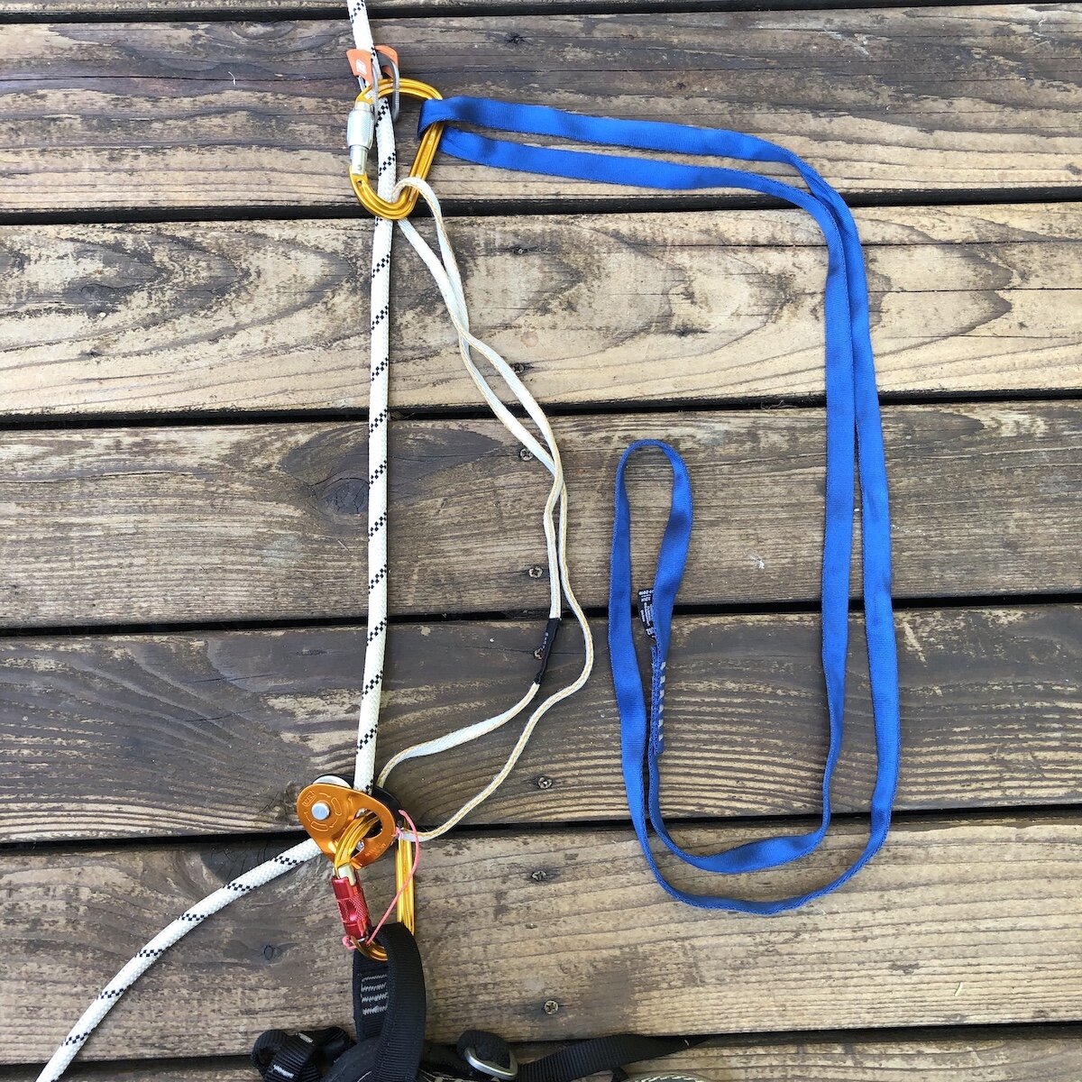 Petzl RESCUCENDER Rescue Climbing ropegrab One Piece Design No Pins Or Wires 