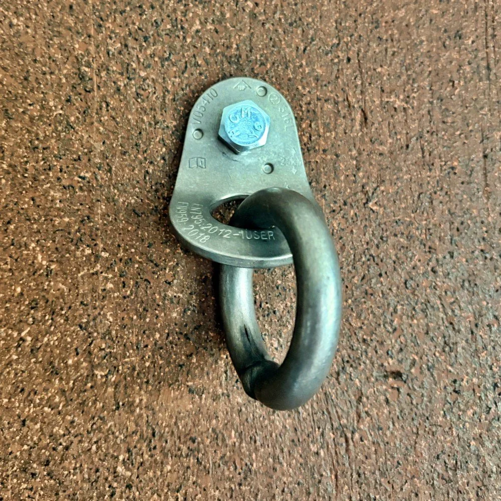 Fixe ring climbing anchor