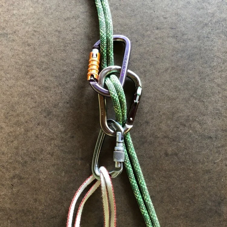 A slick carabiner rappel brake — Alpinesavvy