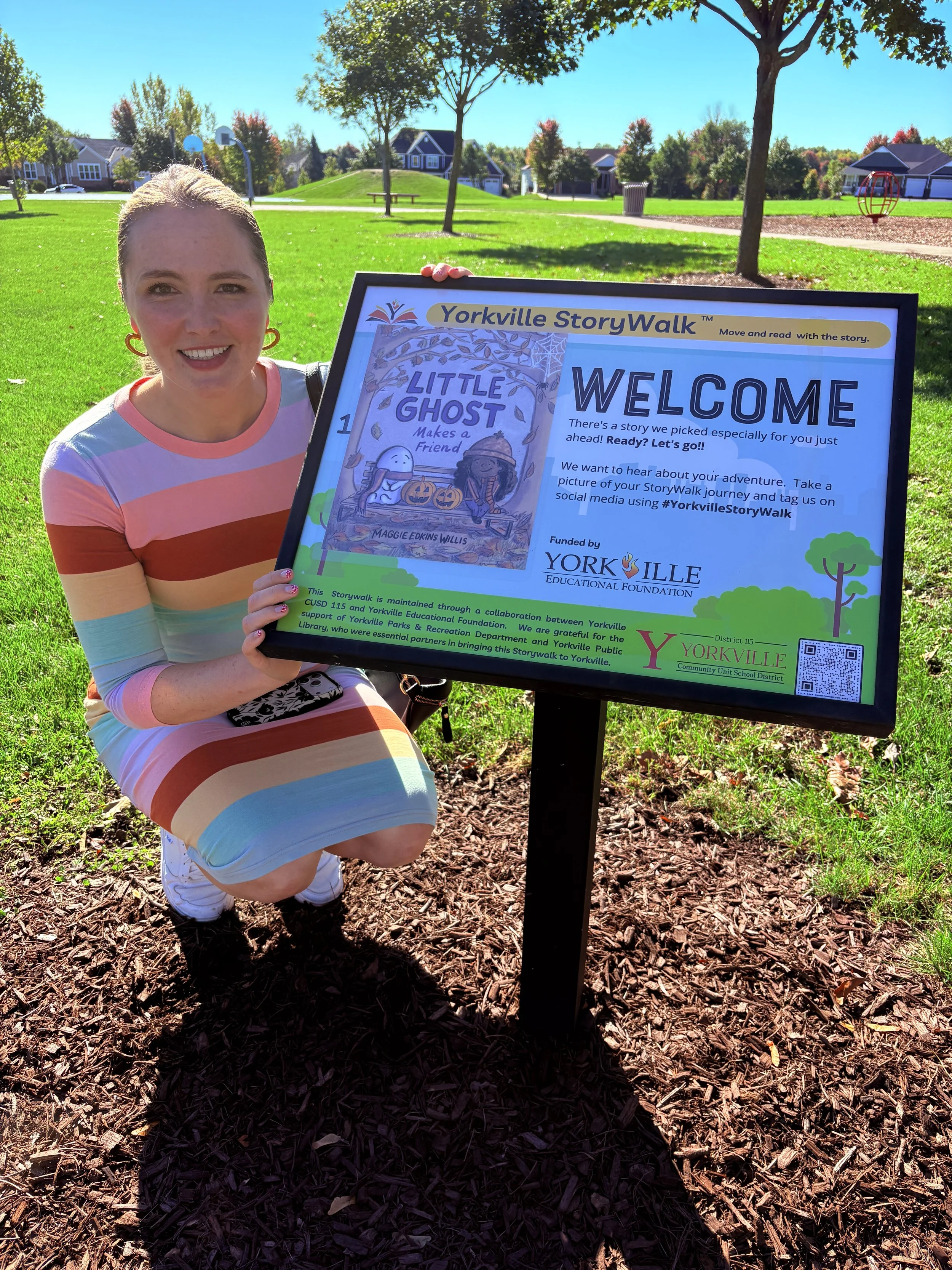 Maggie at #YorkvilleStoryWalk.JPG