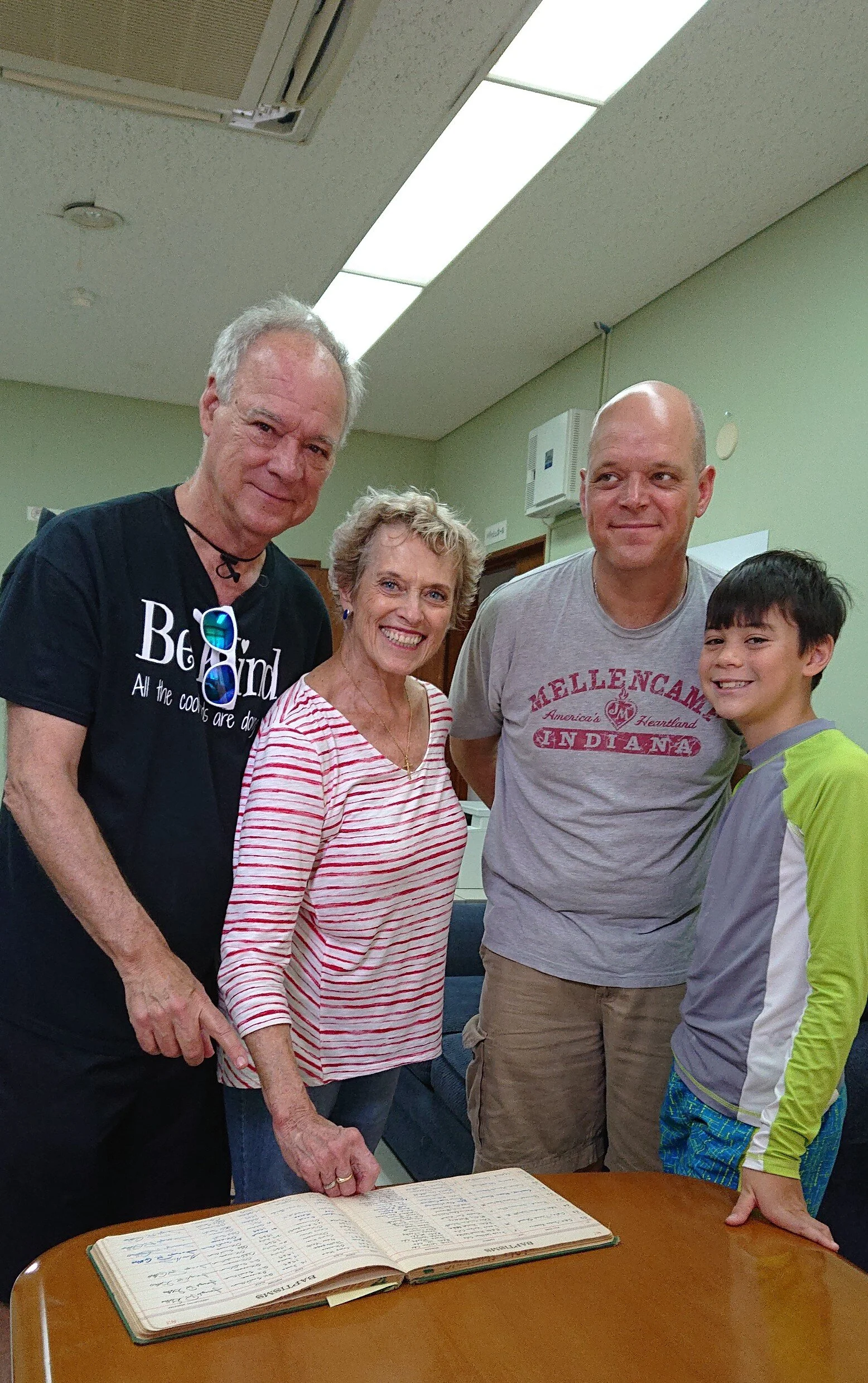 DSCPDC_0001_BURST20190621122616050_COVER.JPG