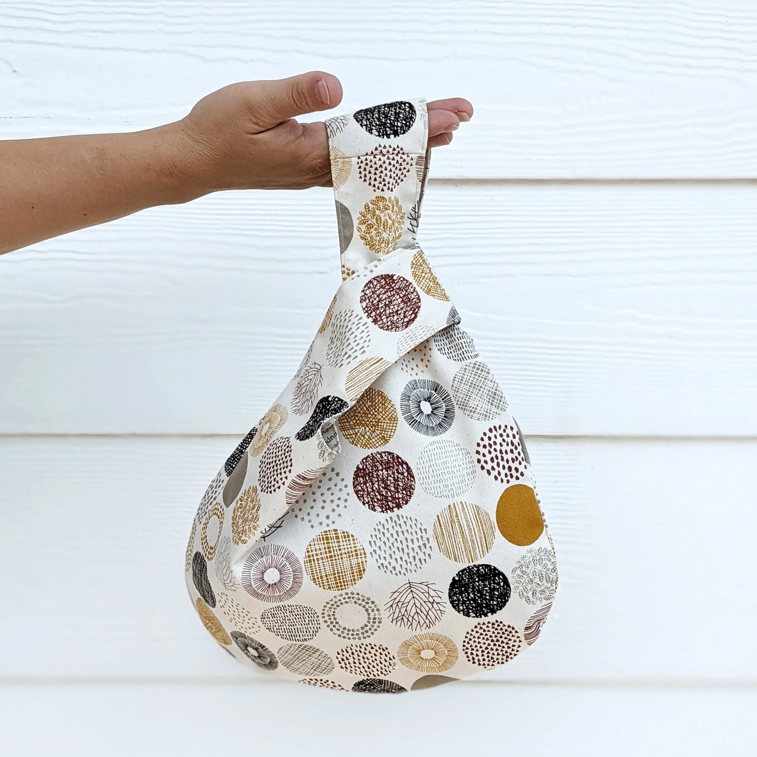●no content.● 221. Flower Knot Bag (3色) 221. Flower Knot Bag - 감도 깊은 취향 셀렉트샵 29CM