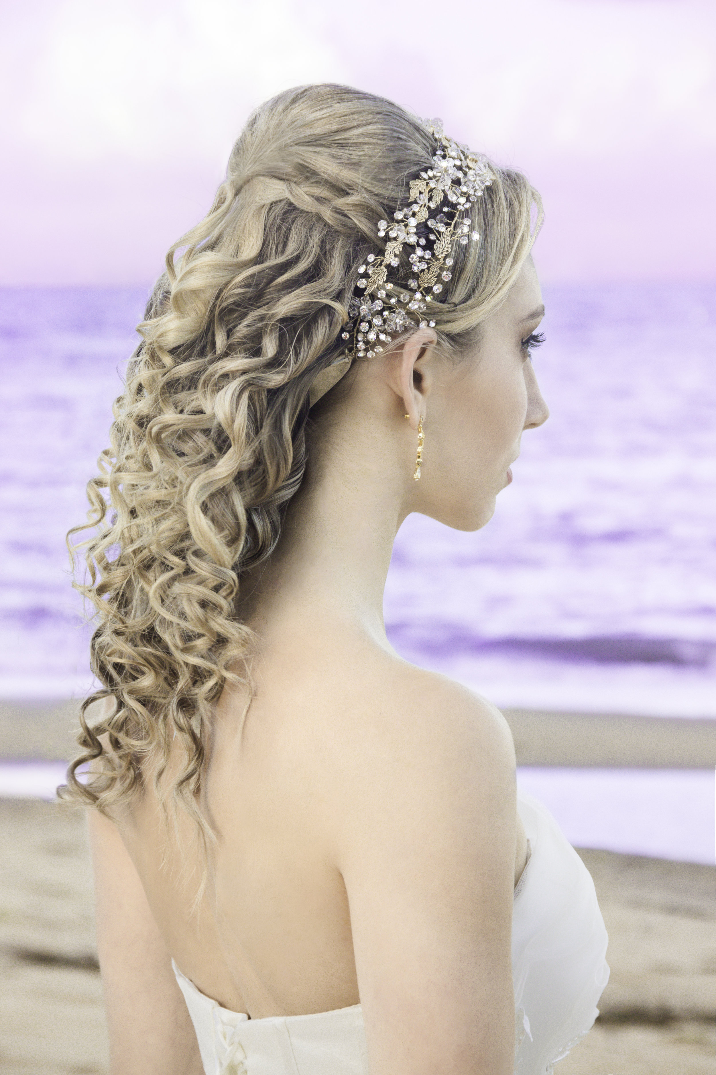 Bridal Hair #1 half up bouffant with curls
