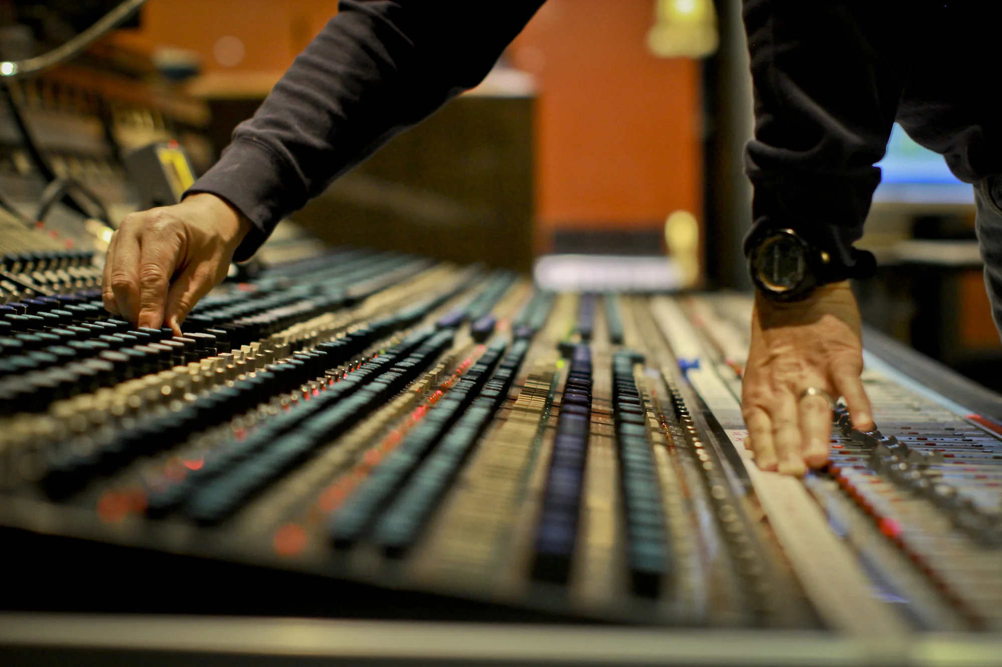 Photo: Derek Nakamoto