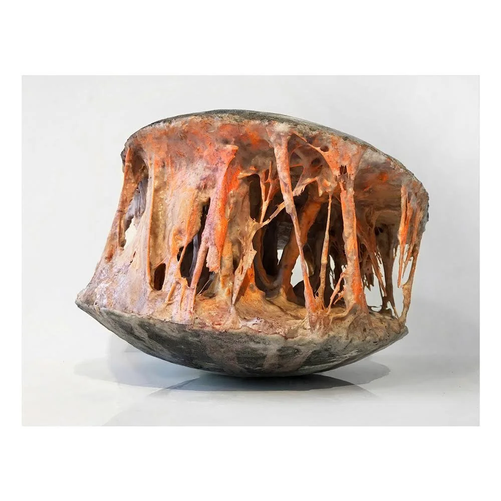  Eroded form • mixed media 33x22cm 