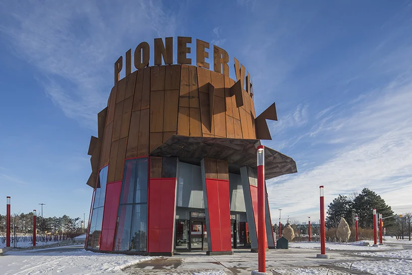 Pioneer Village Station Opens in Toronto, Toronto