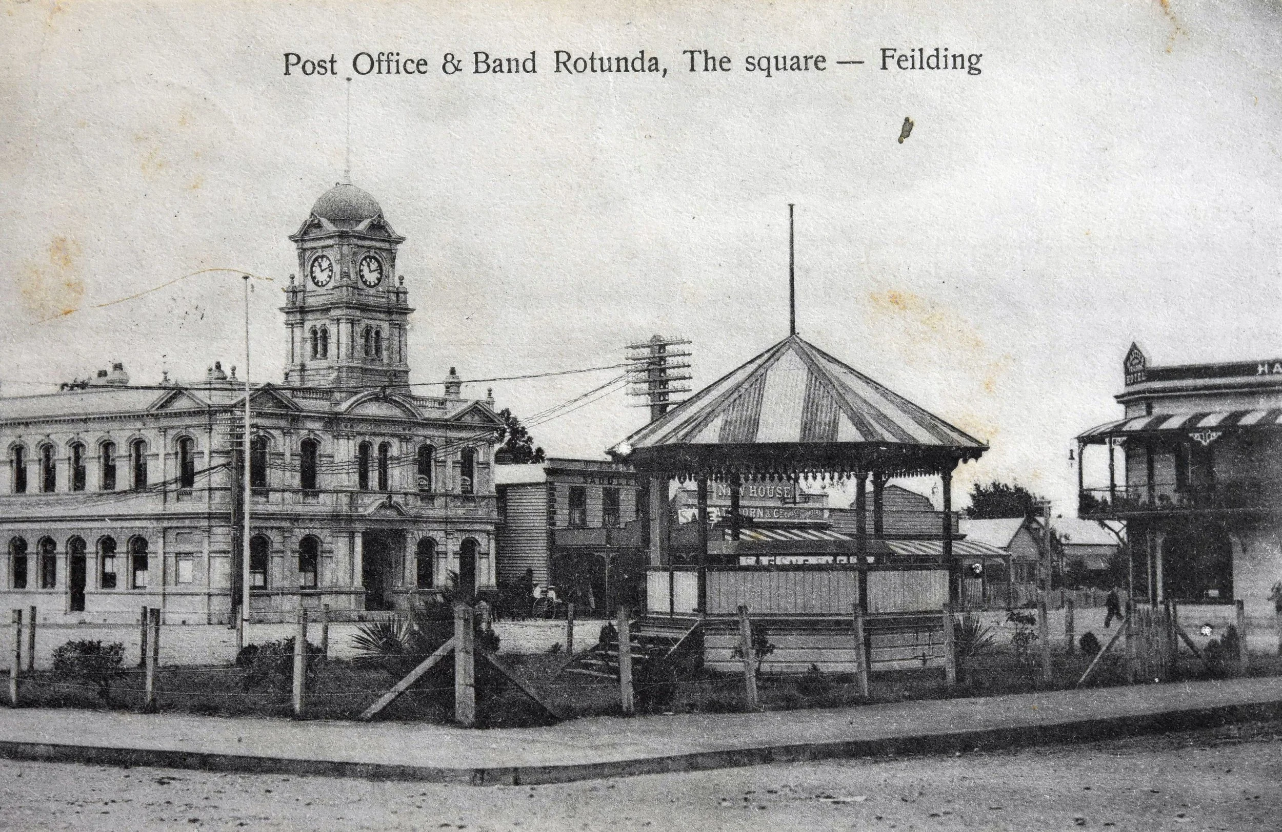 Feilding Band Rotunda