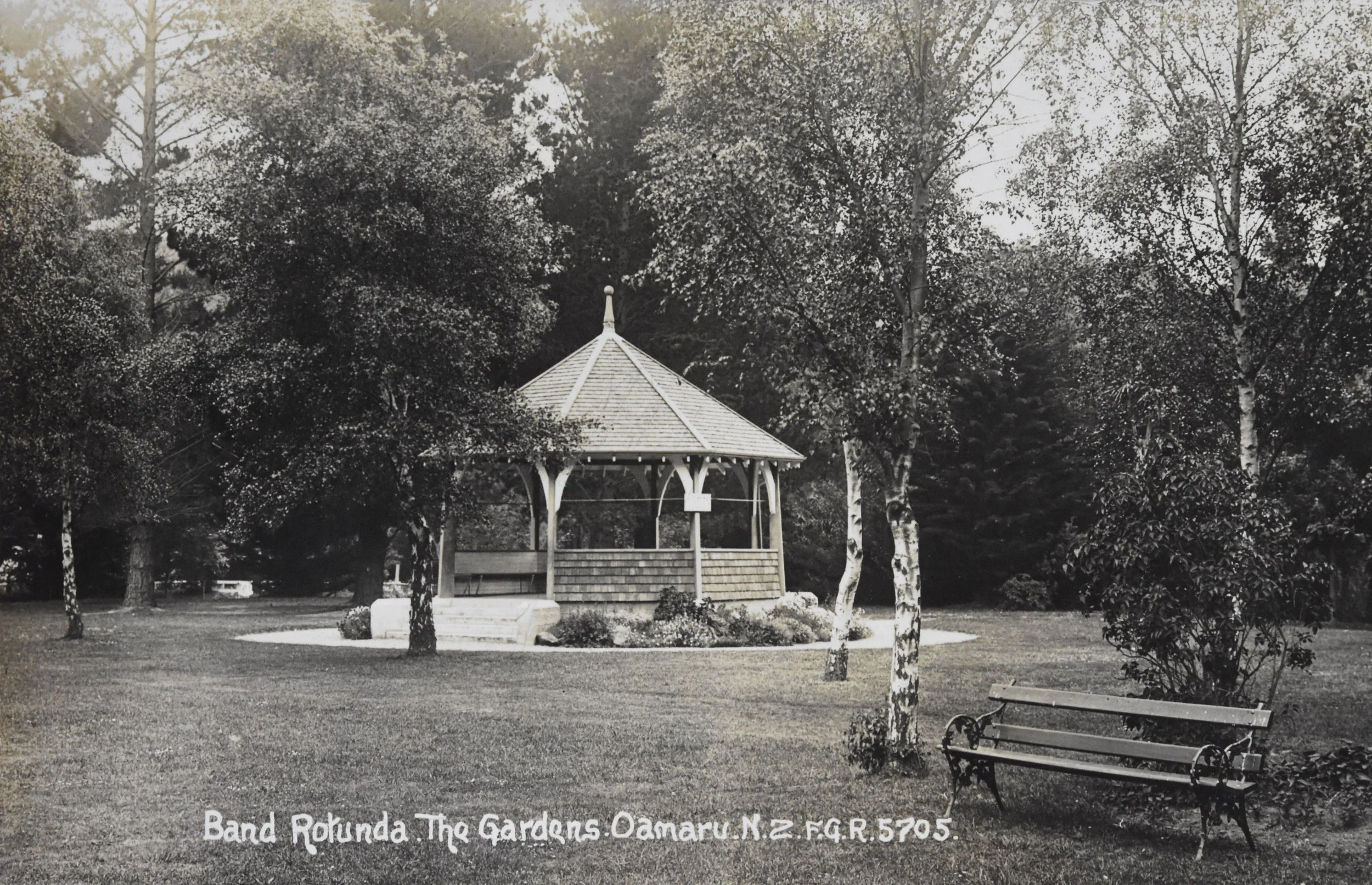 Oamaru Botanical Gardens Band Rotunda