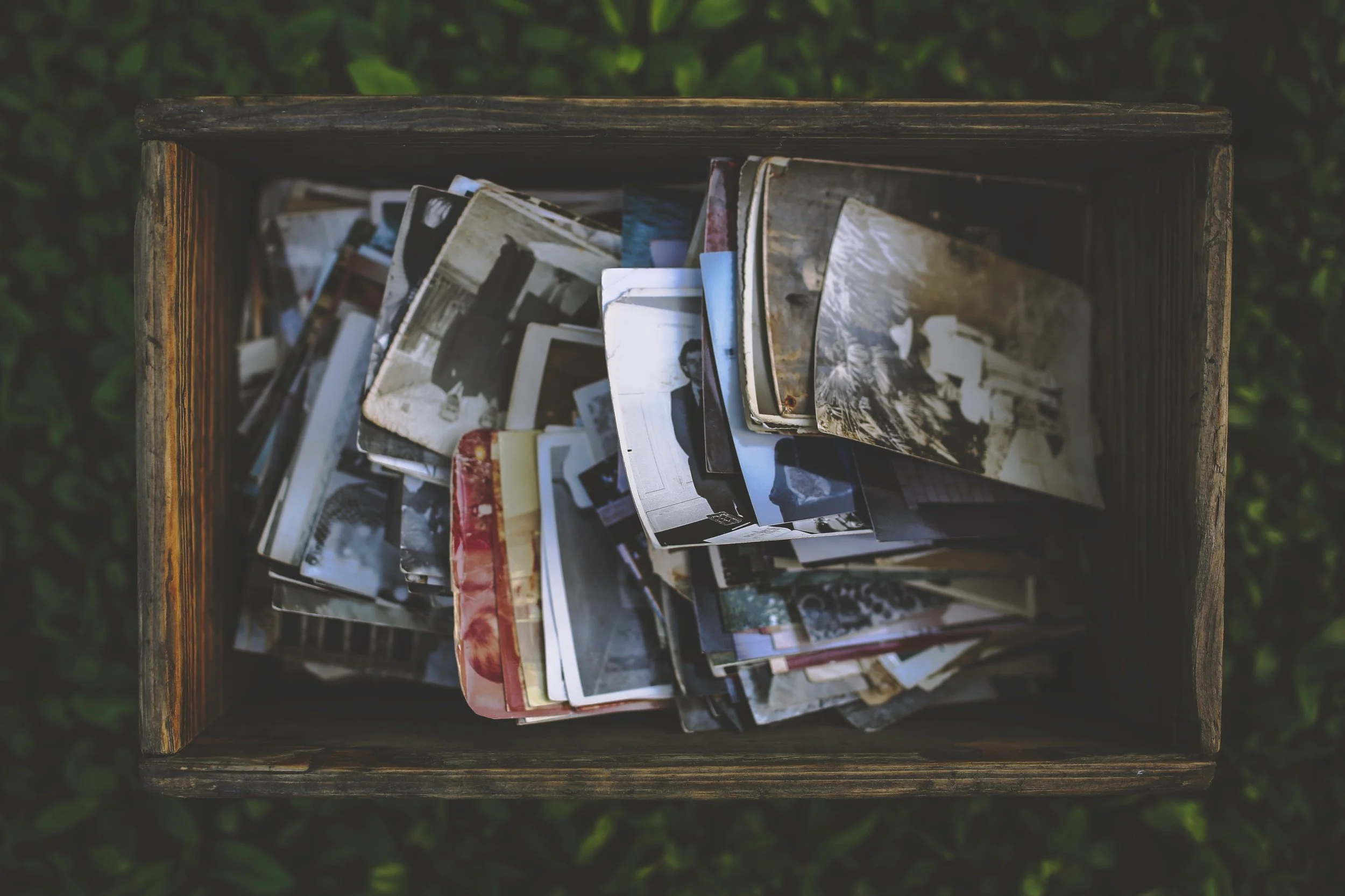 box-memories-nostalgic-5842.jpg