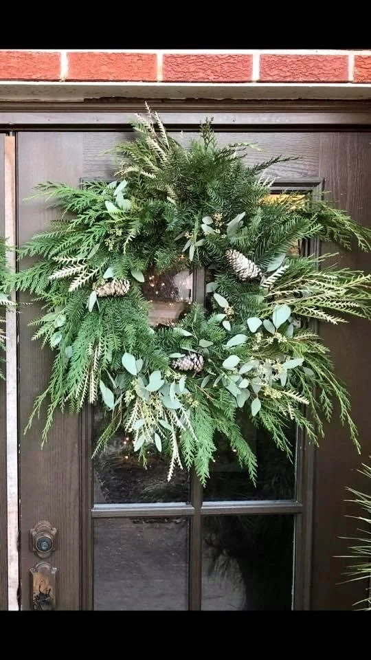 green wreath .jpeg