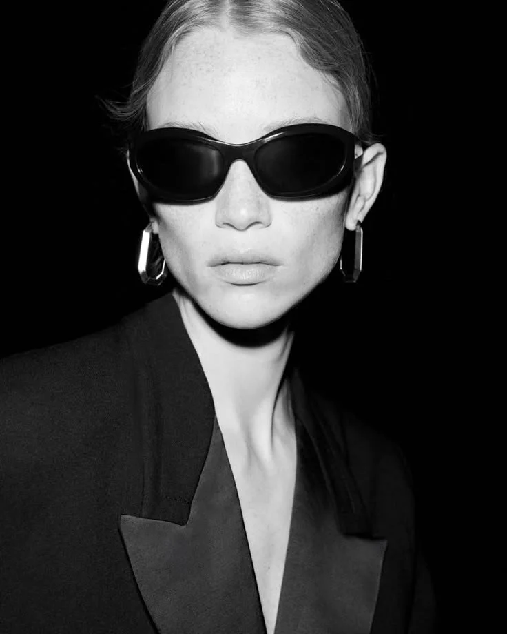 Why the Smartest Brands Are Going Offline Again