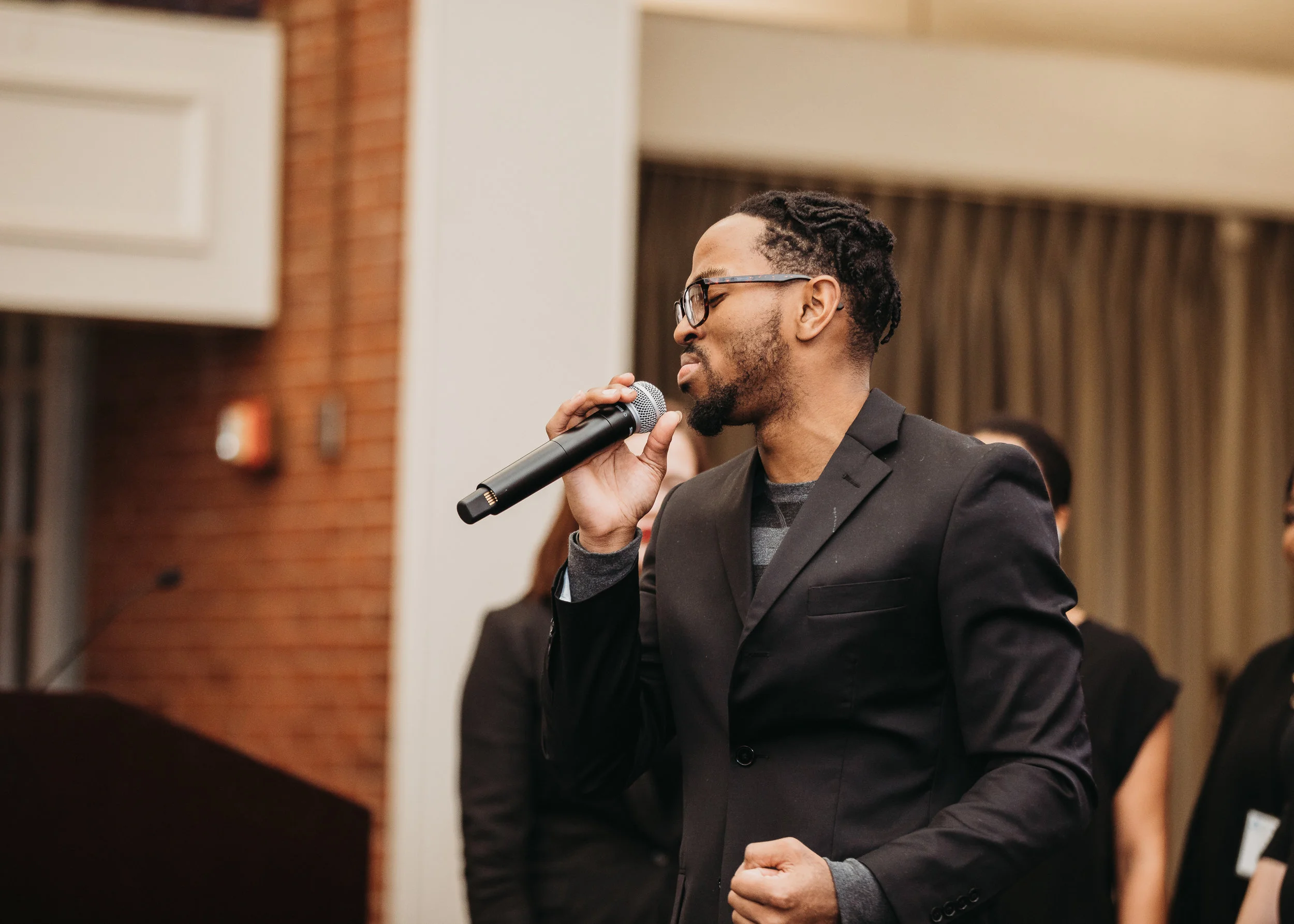 Gospel performance at the MLK Luncheon at Bentley University. Boston corporate and higher education event photographer Joy LeDuc.