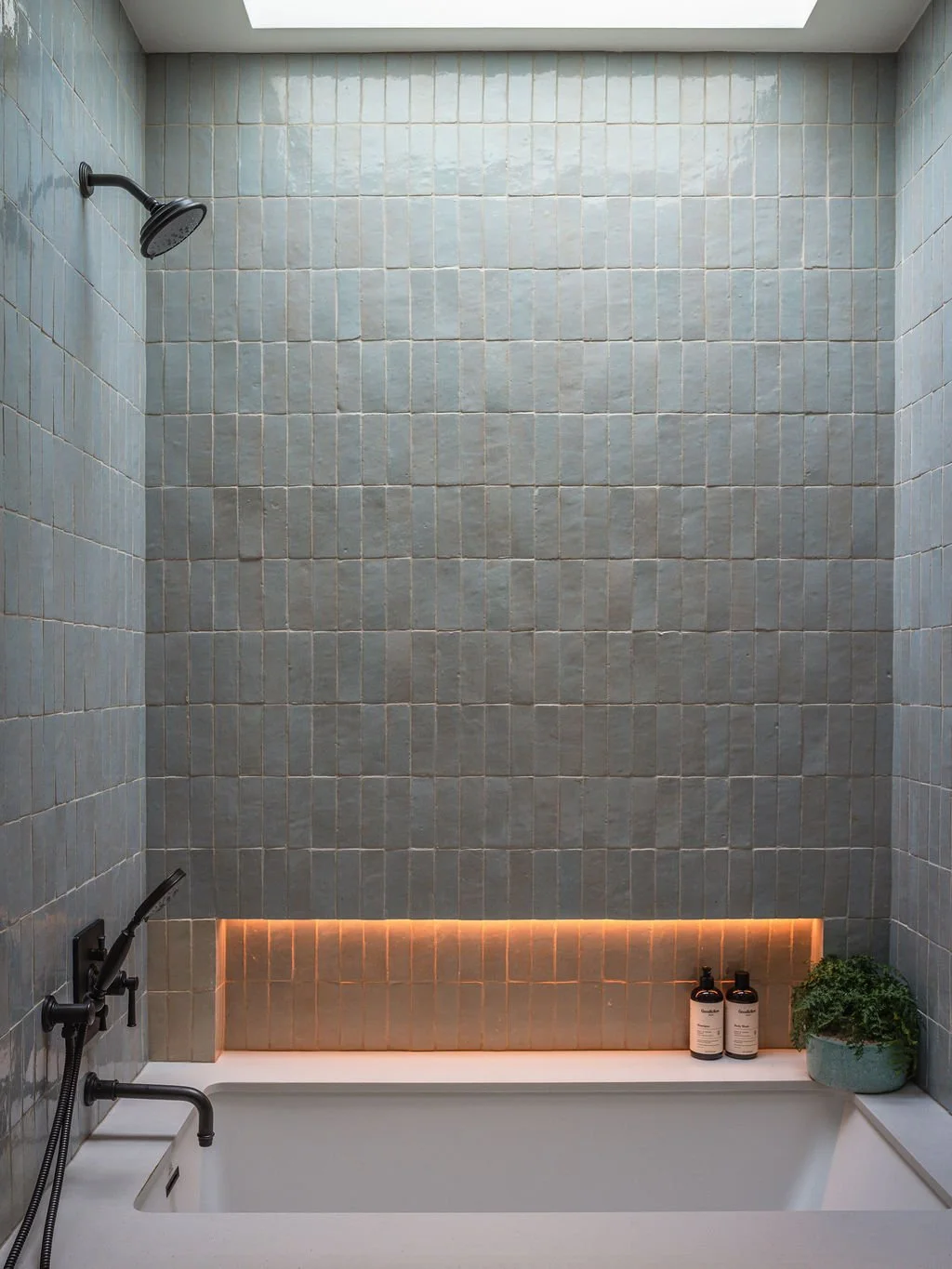 Bath and shower combined