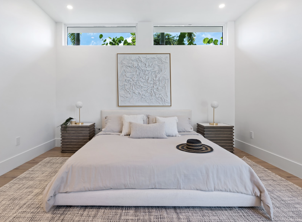 What Is Coastal Interior Design? (Explained for Beginners) — CURATED.