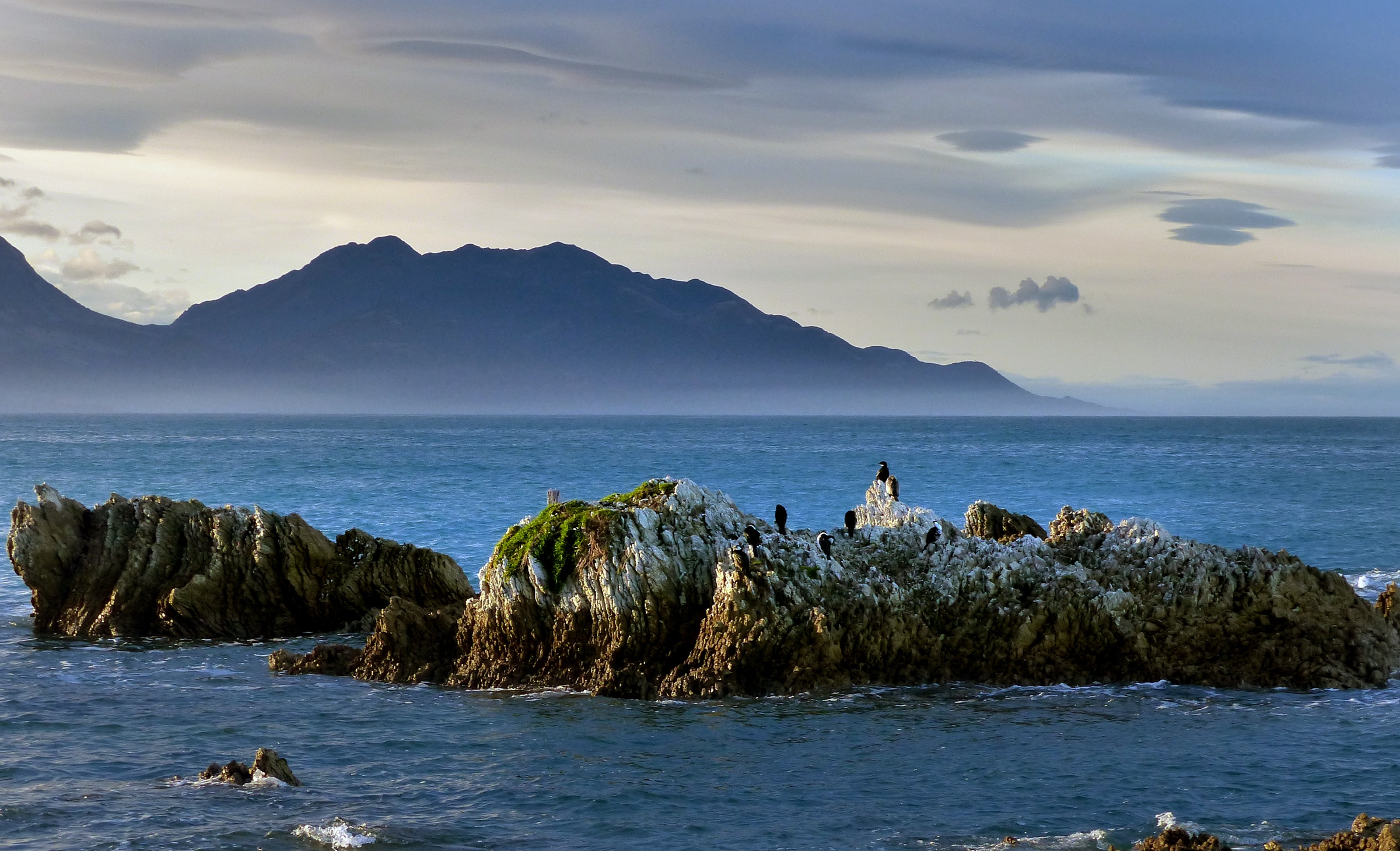 kaikoura-coastline-nz-wallpaper.jpg