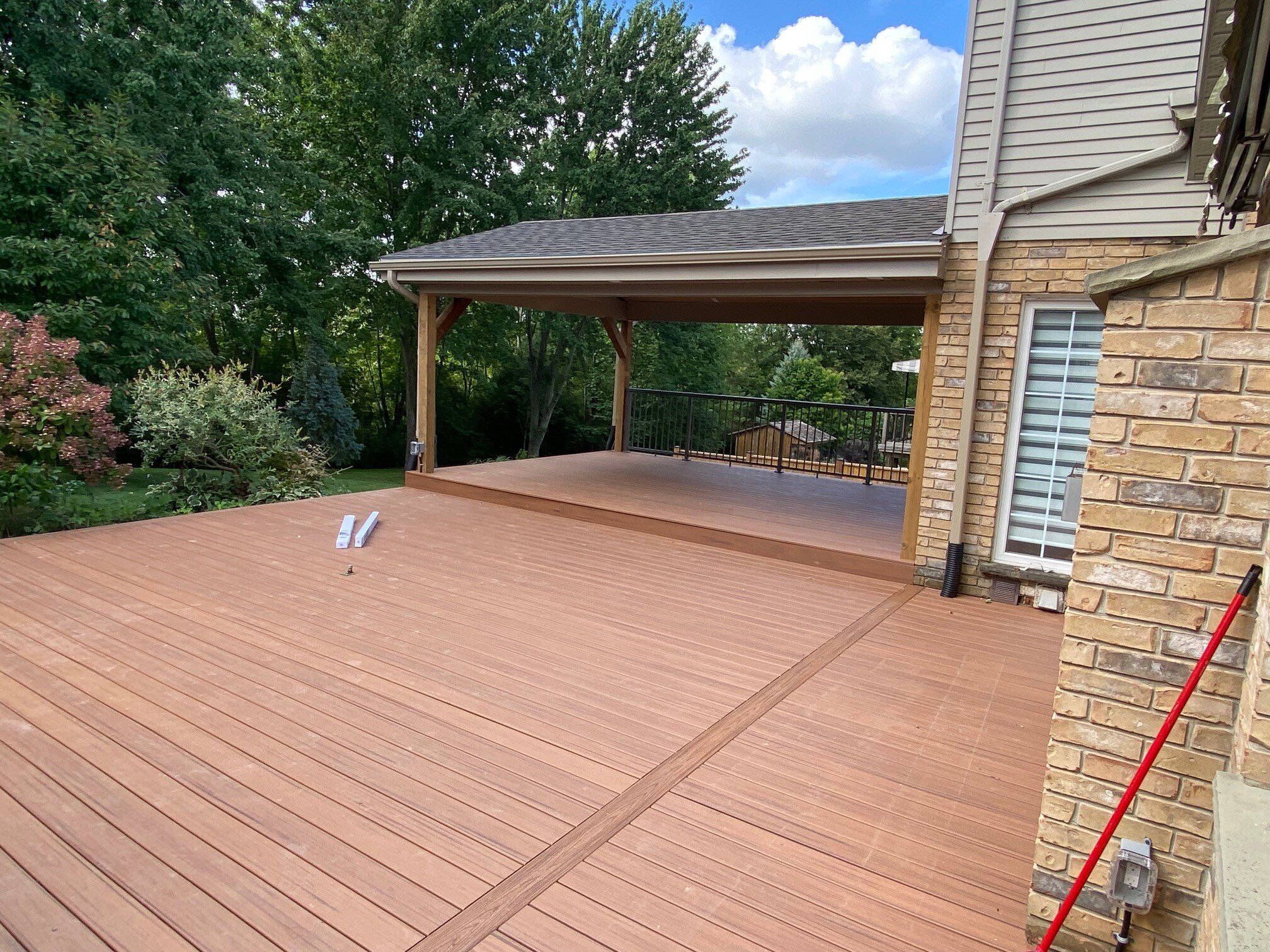 deck2.jpg