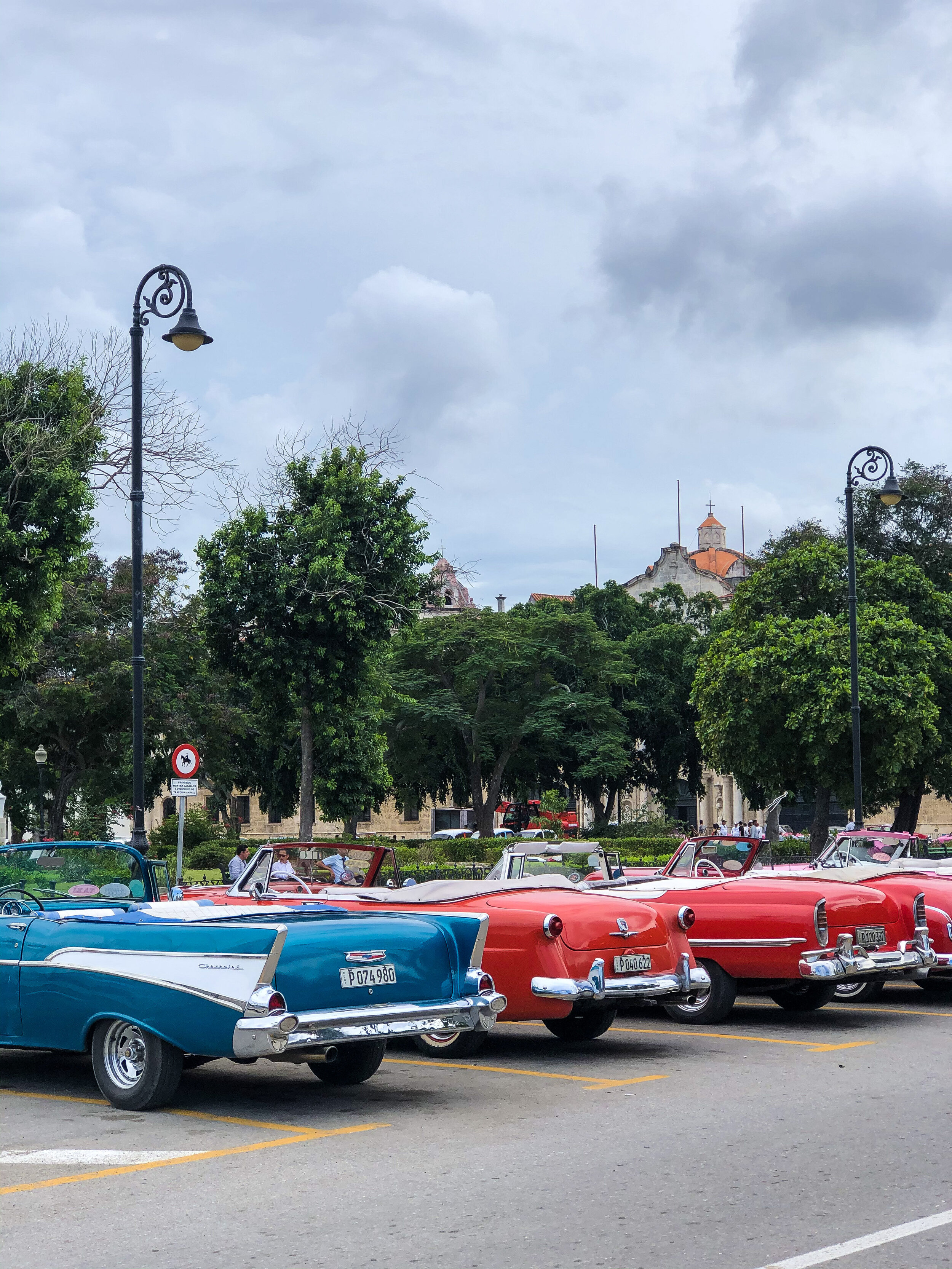 Havana-Cars.jpg